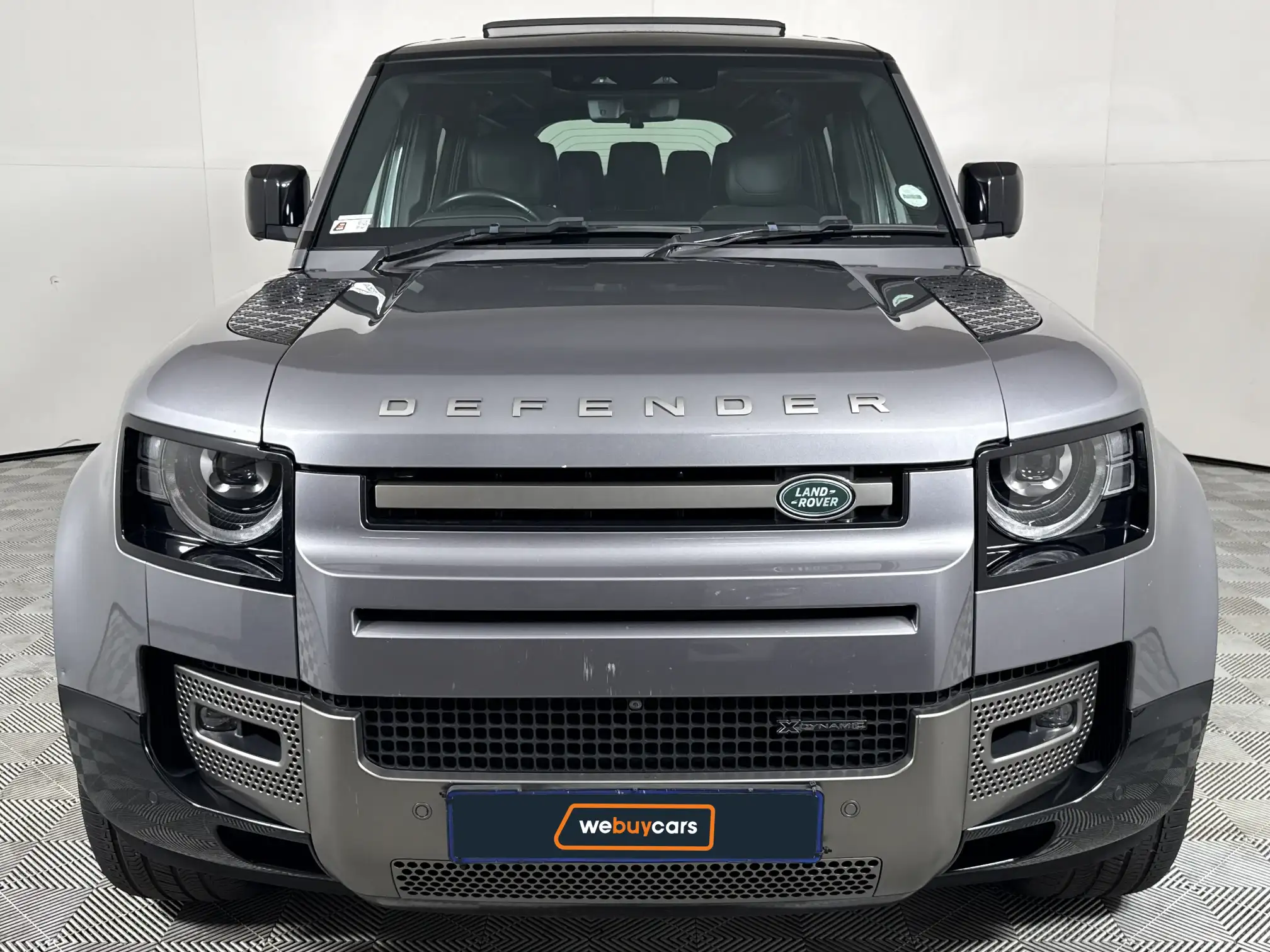 Land Rover Defender 110