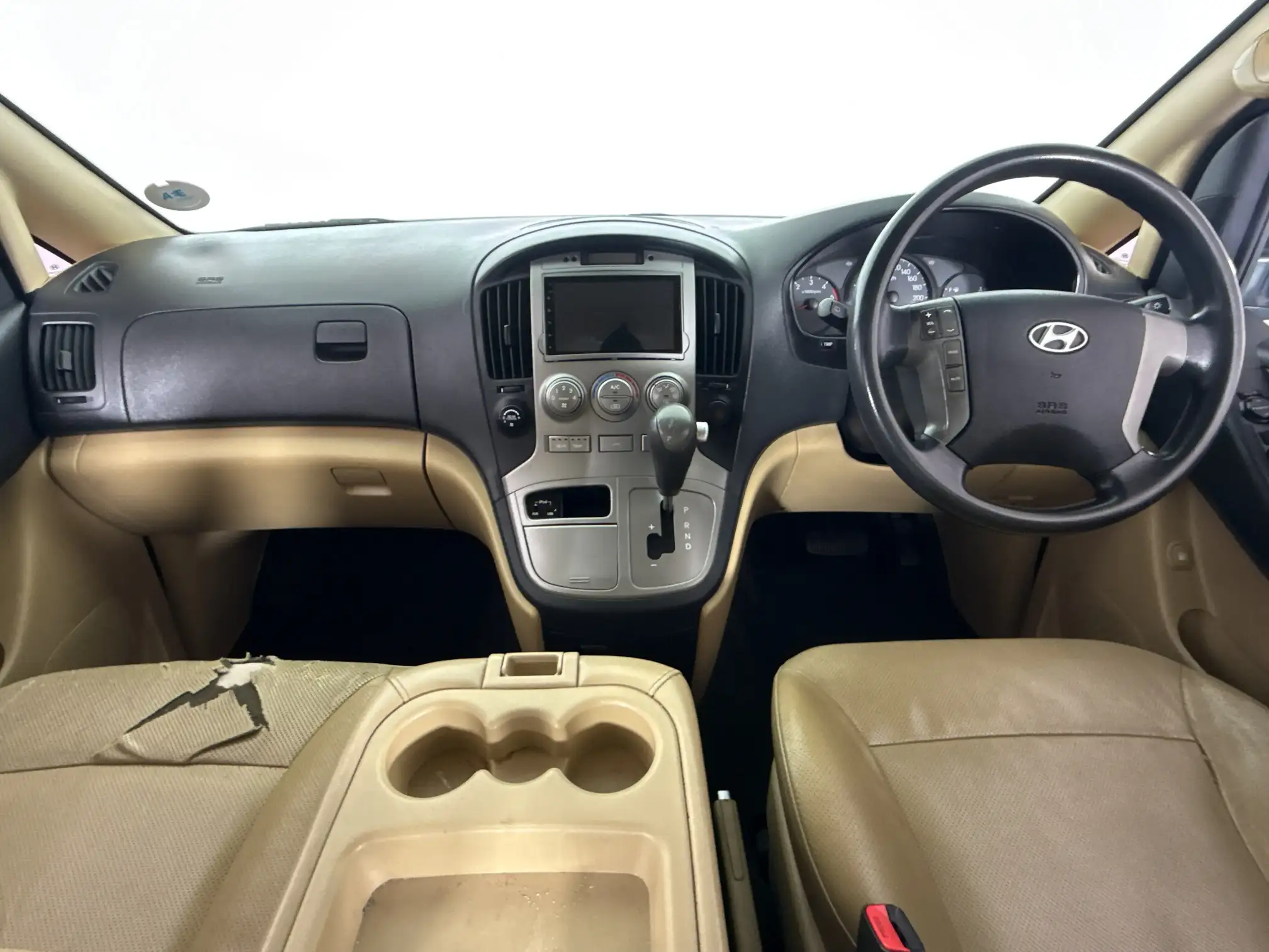 Hyundai H-1