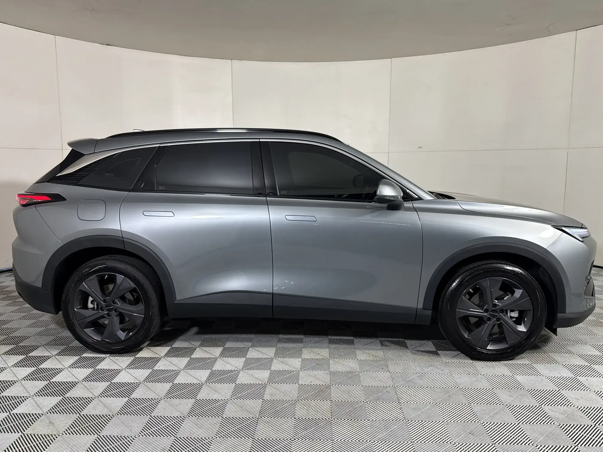 Baic X55