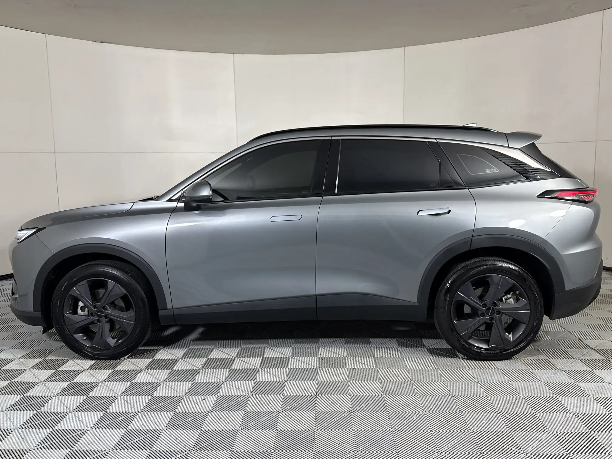 Baic X55