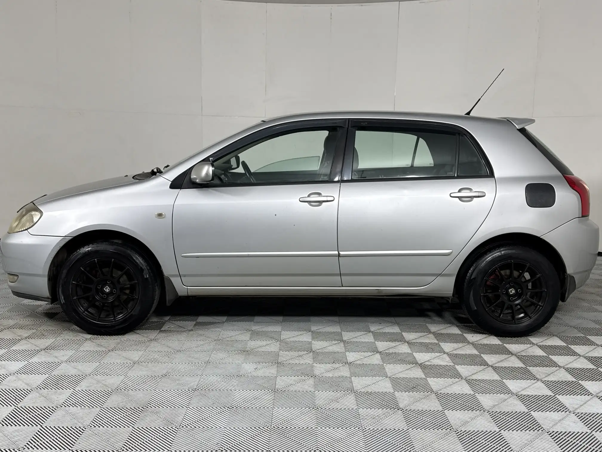 Toyota Runx