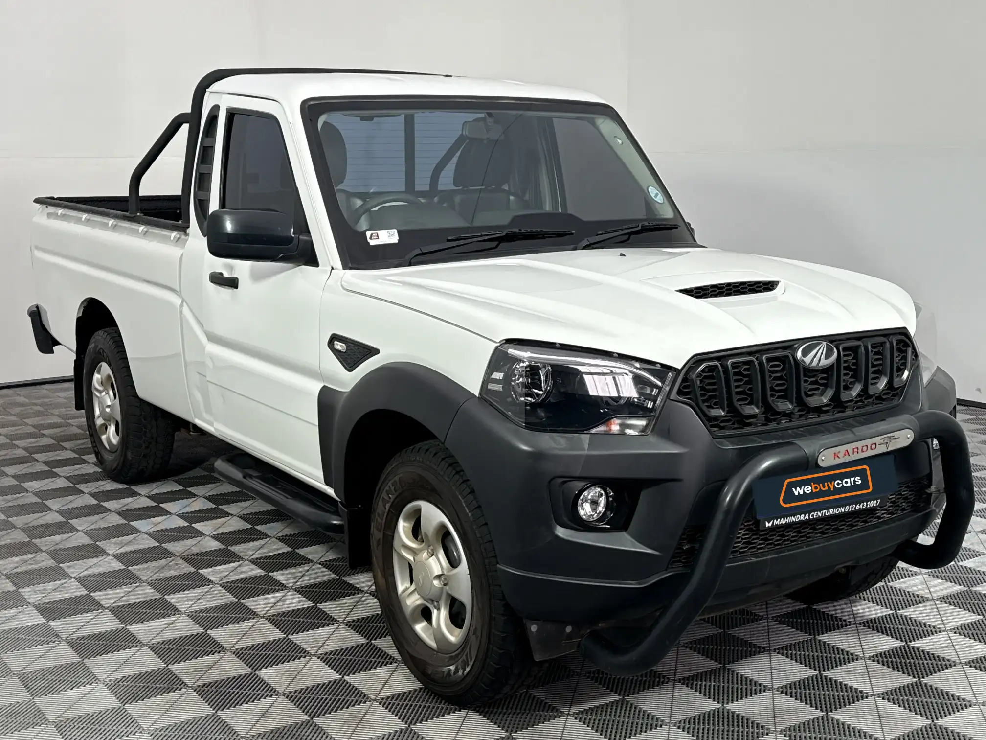 Mahindra PIK UP