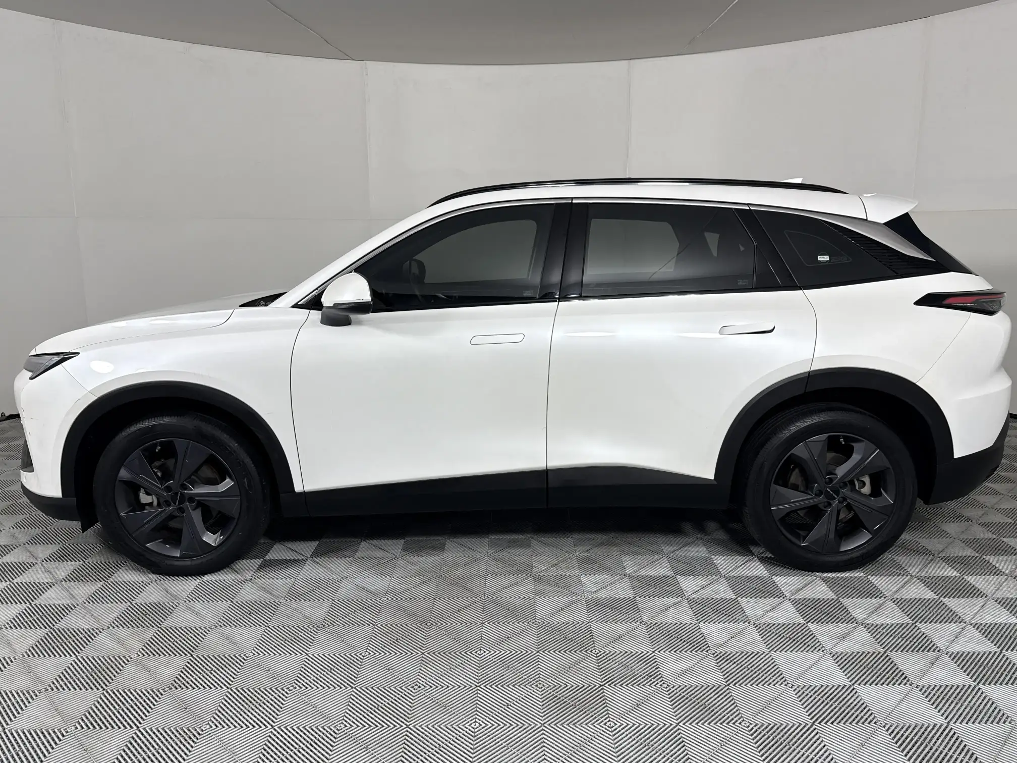 Baic X55