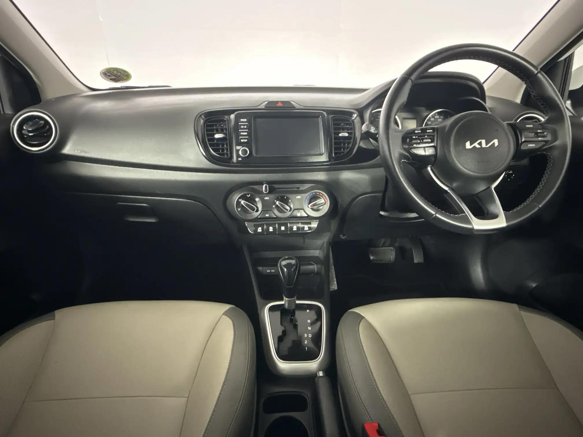 KIA Pegas