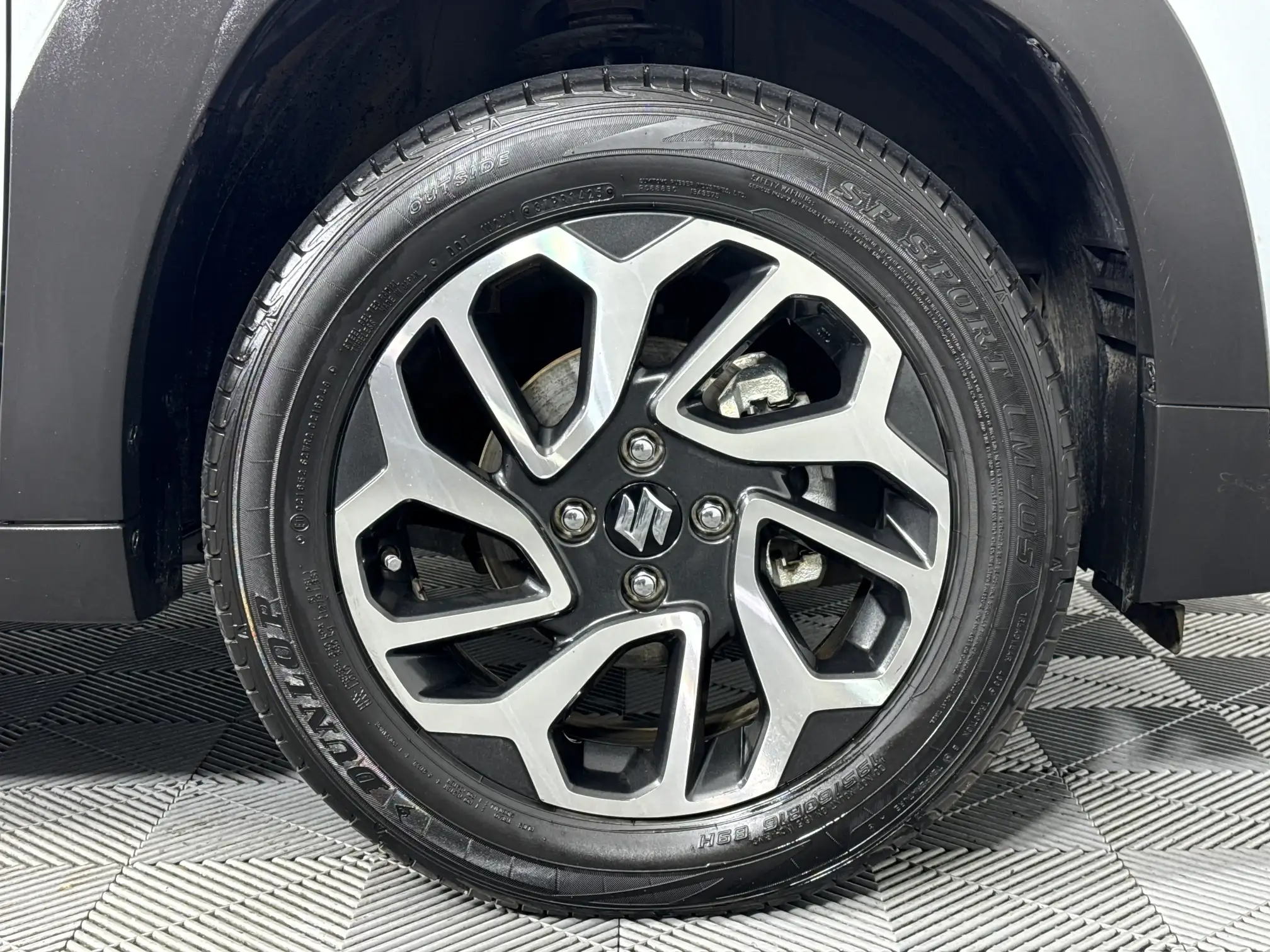 Suzuki Fronx