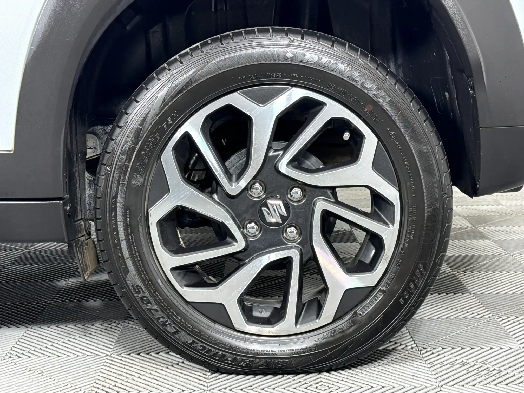 Suzuki Fronx