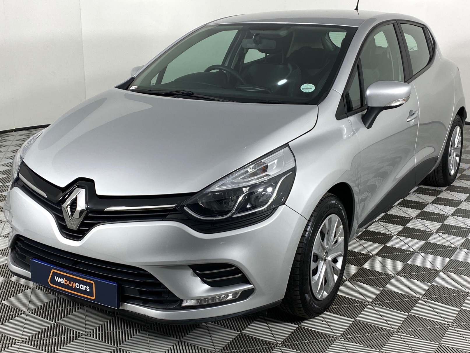 Clio Sales