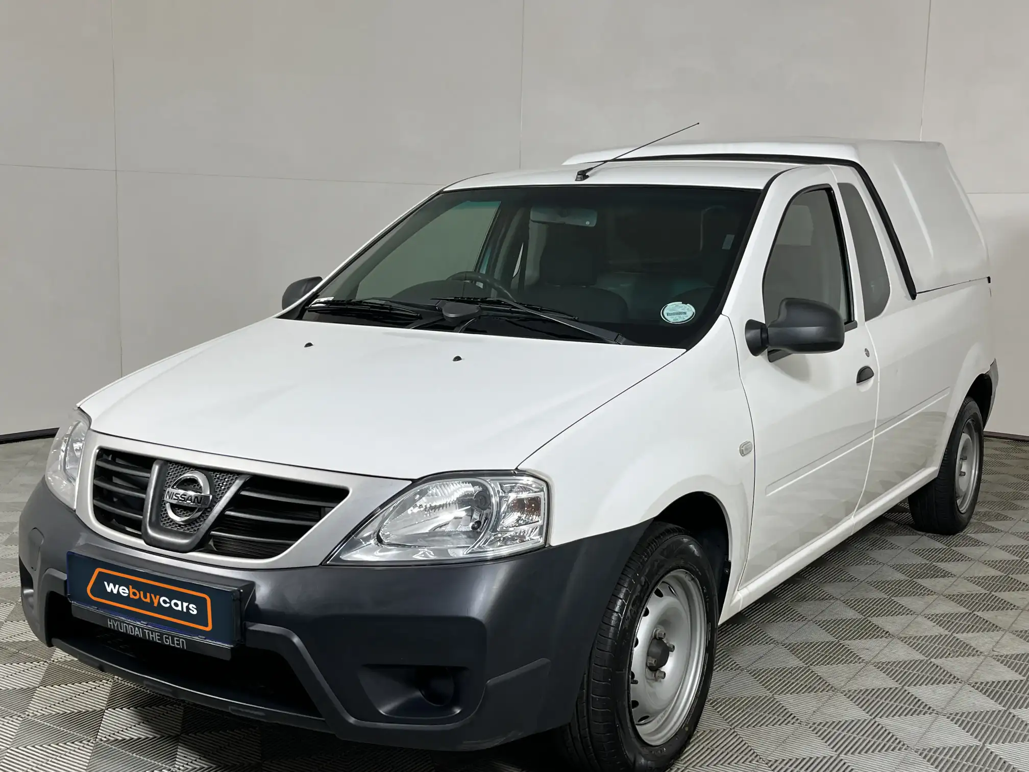 2017 Nissan NP200