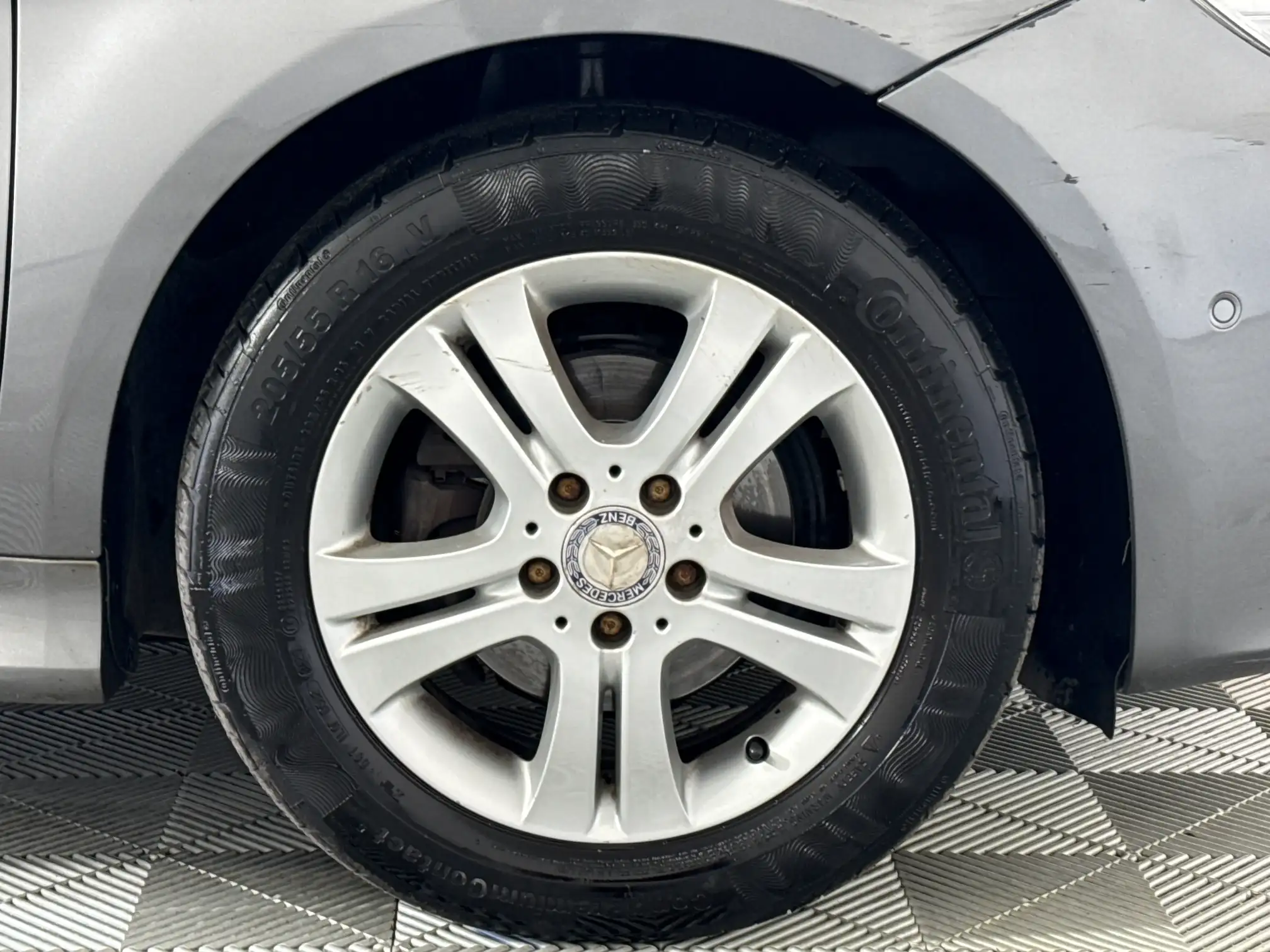 Mercedes-Benz B Class