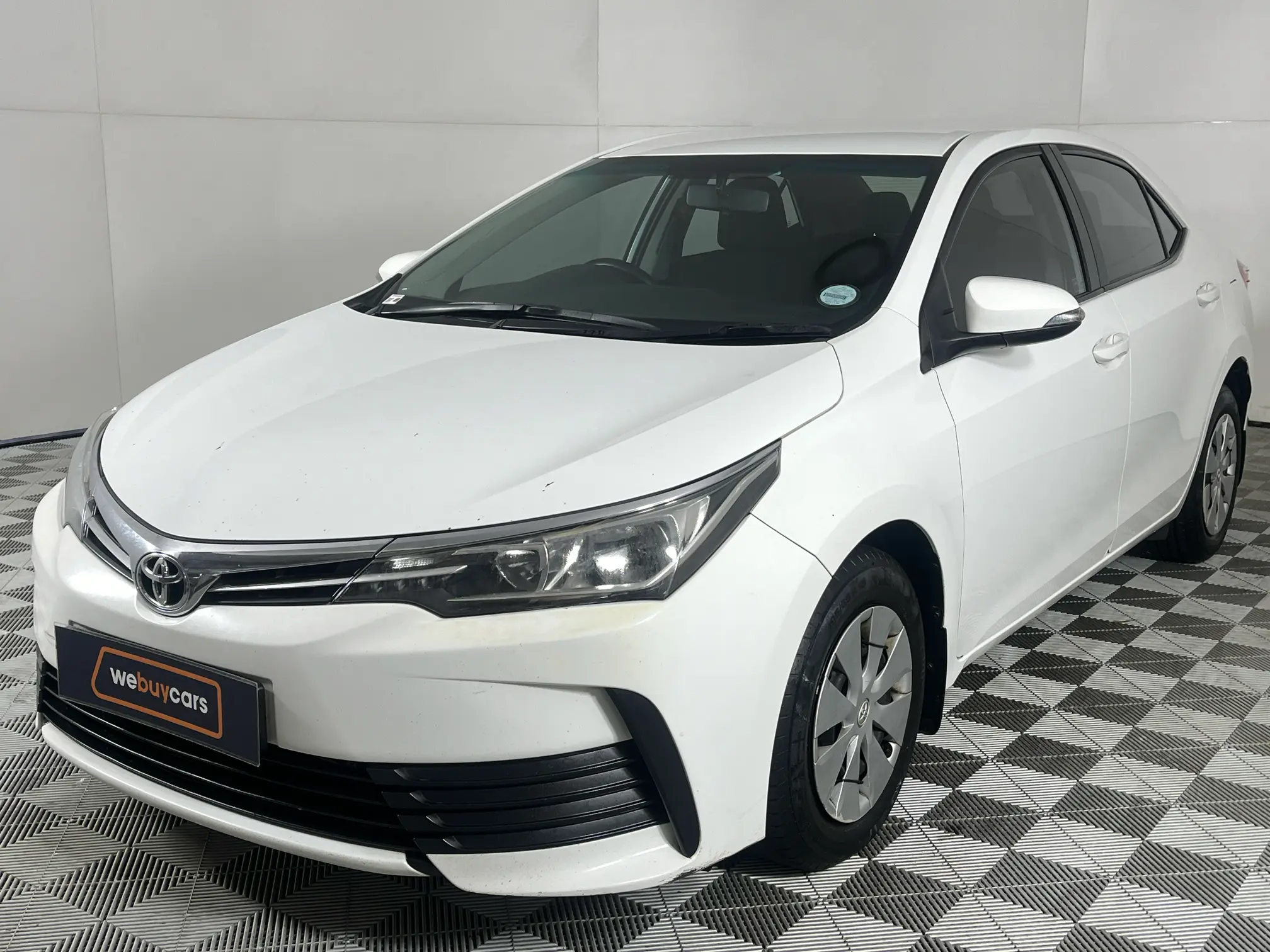 2019 Toyota Corolla 1.6 Esteem