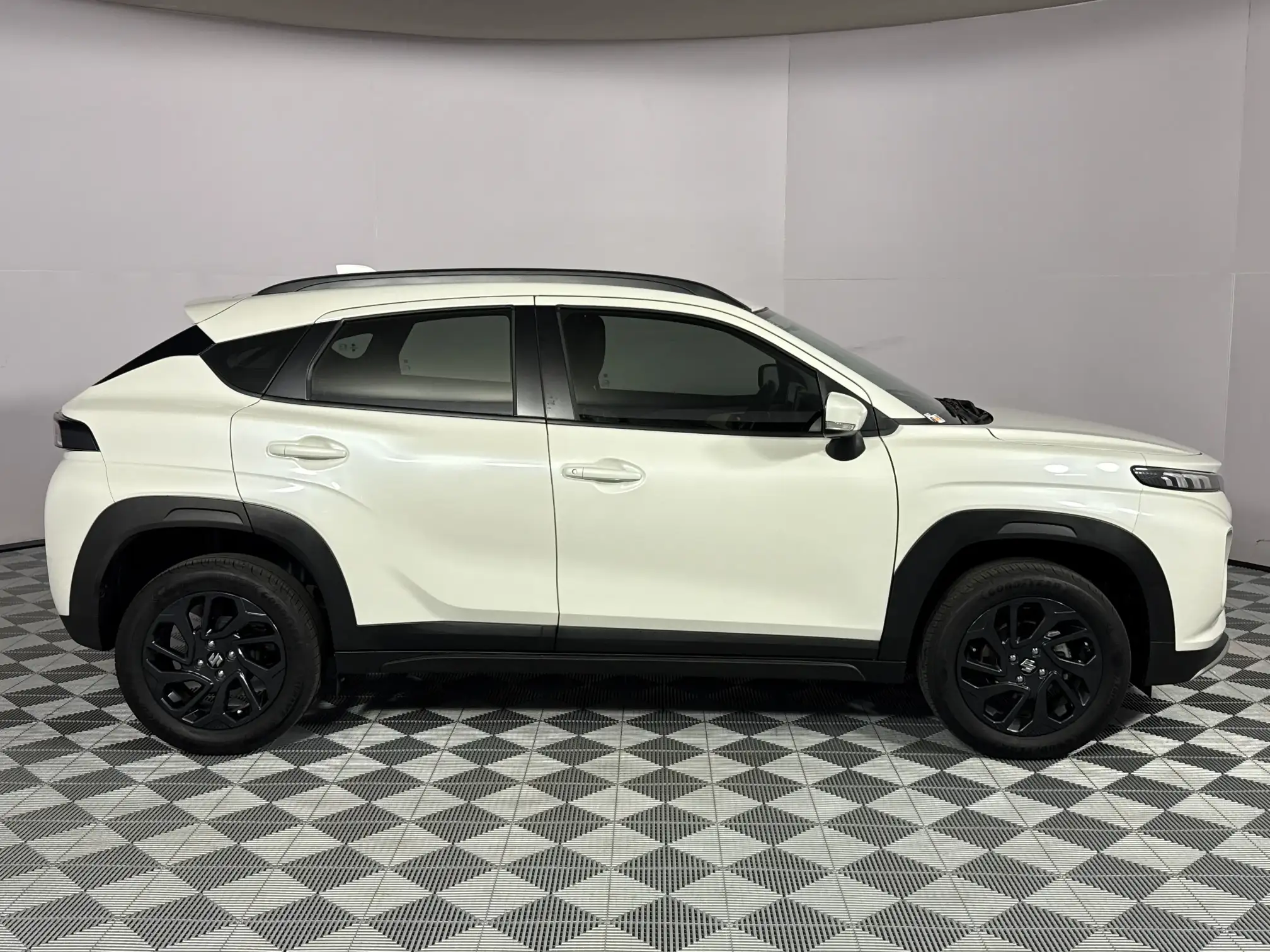 Suzuki Fronx