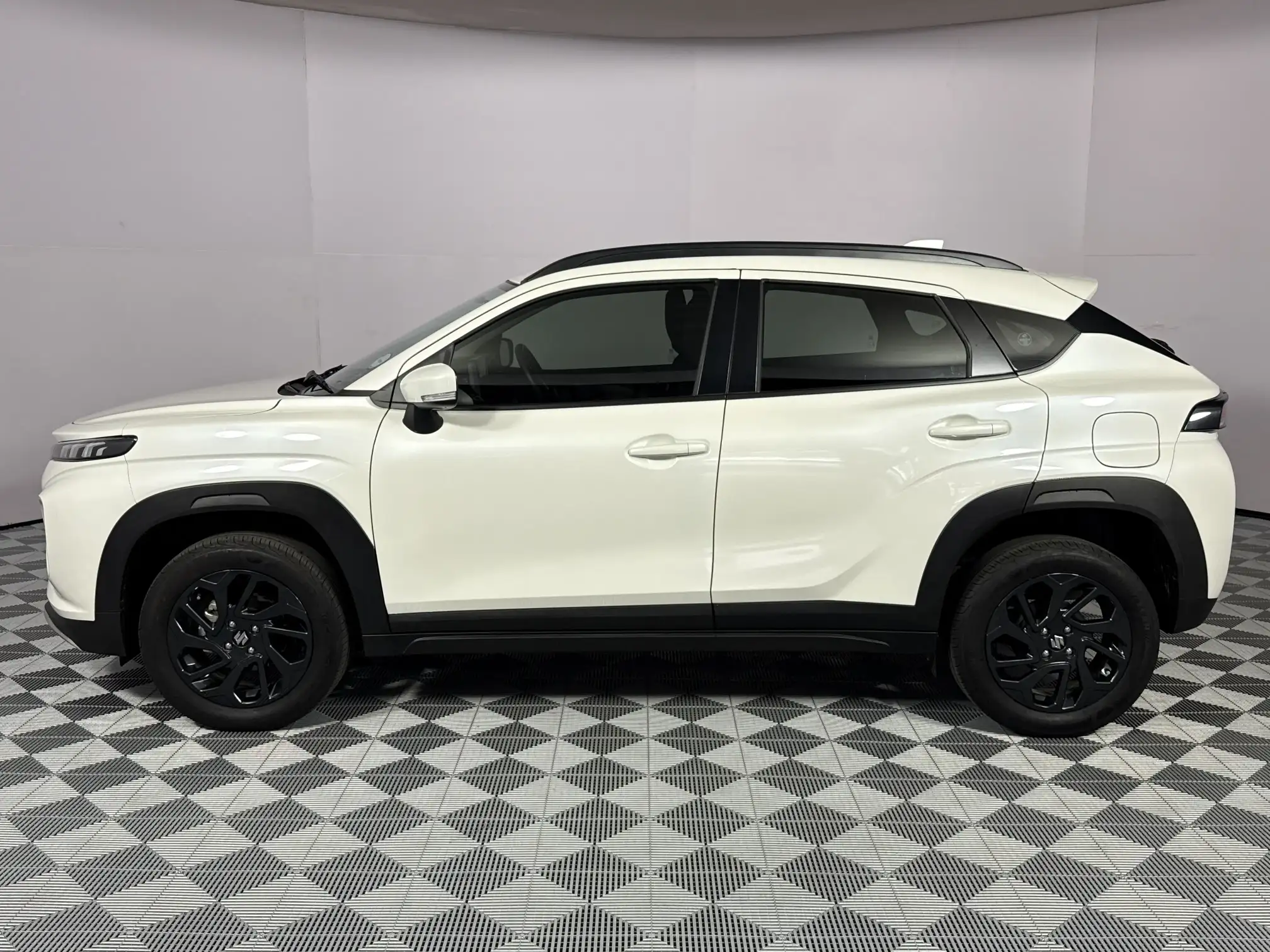 Suzuki Fronx