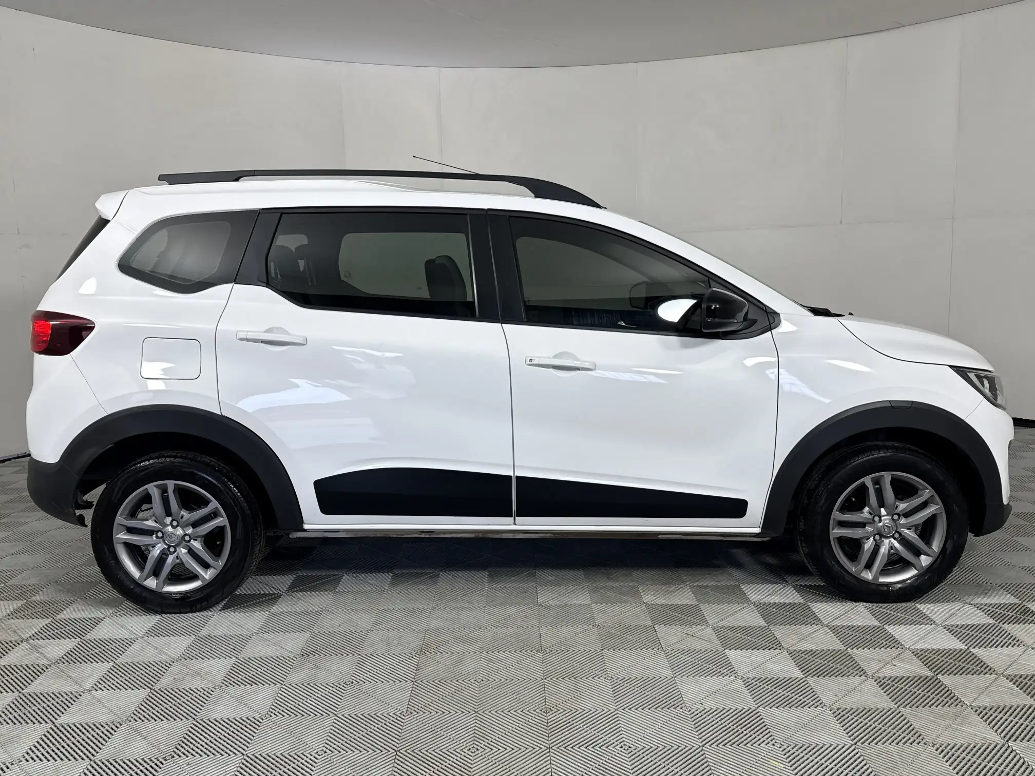 Renault Triber