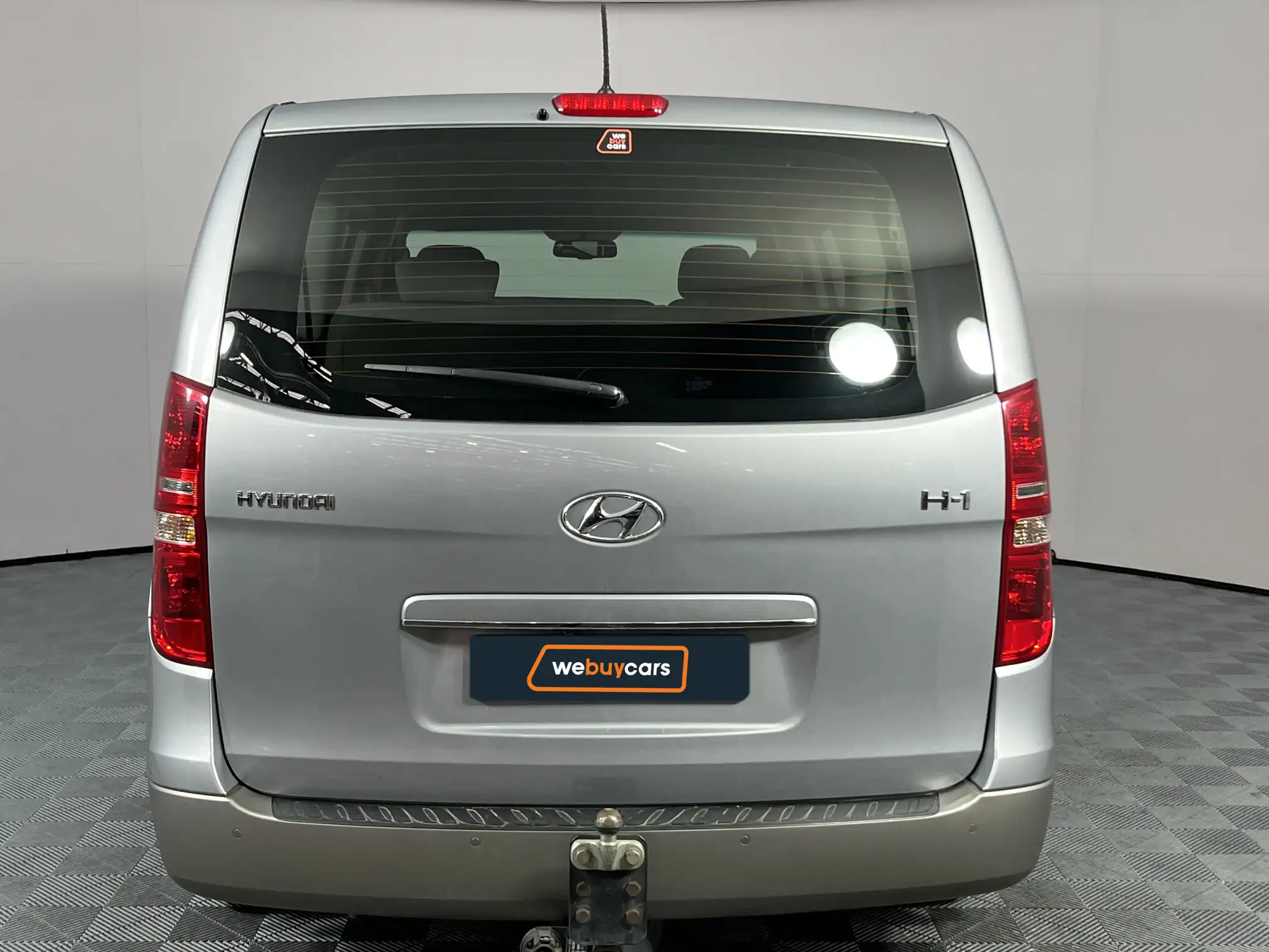 Hyundai H-1