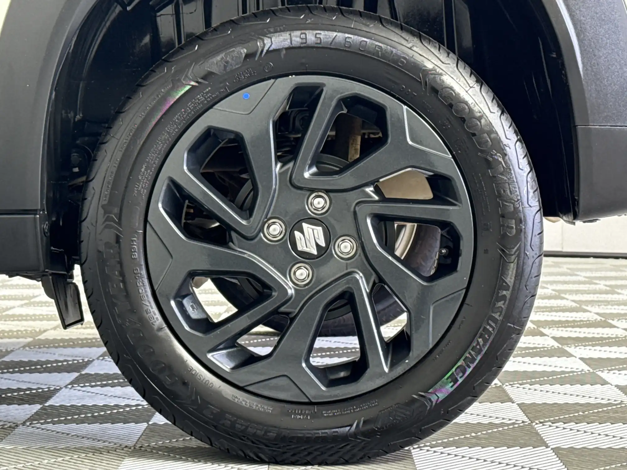 Suzuki Fronx
