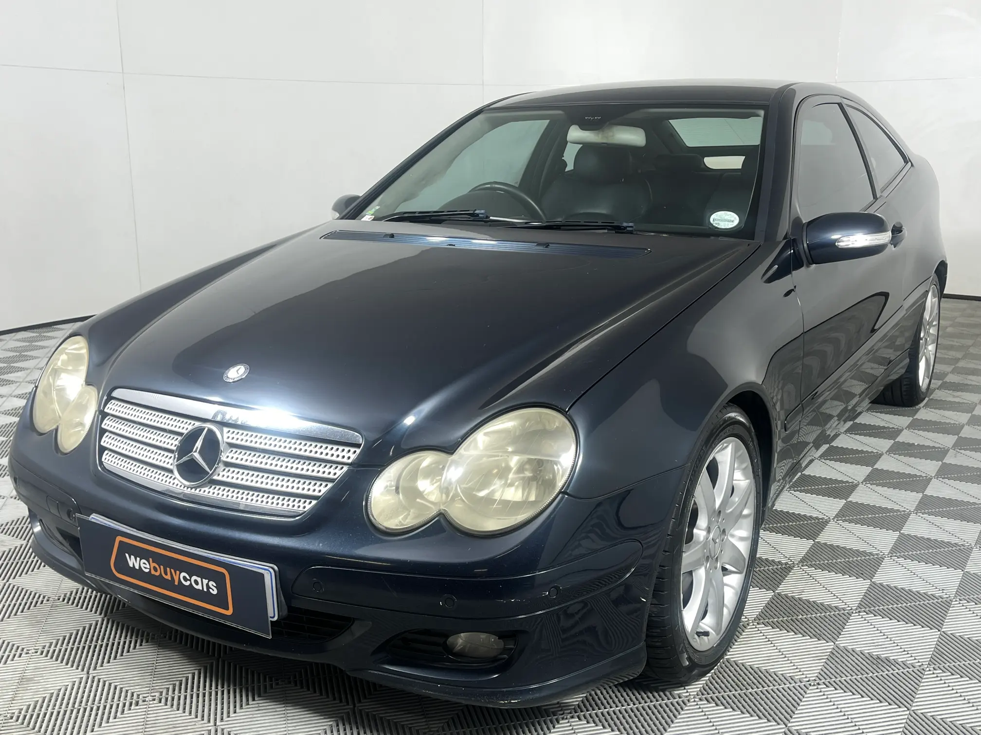 2005 Mercedes-Benz C Class Coupe C230k Coupe