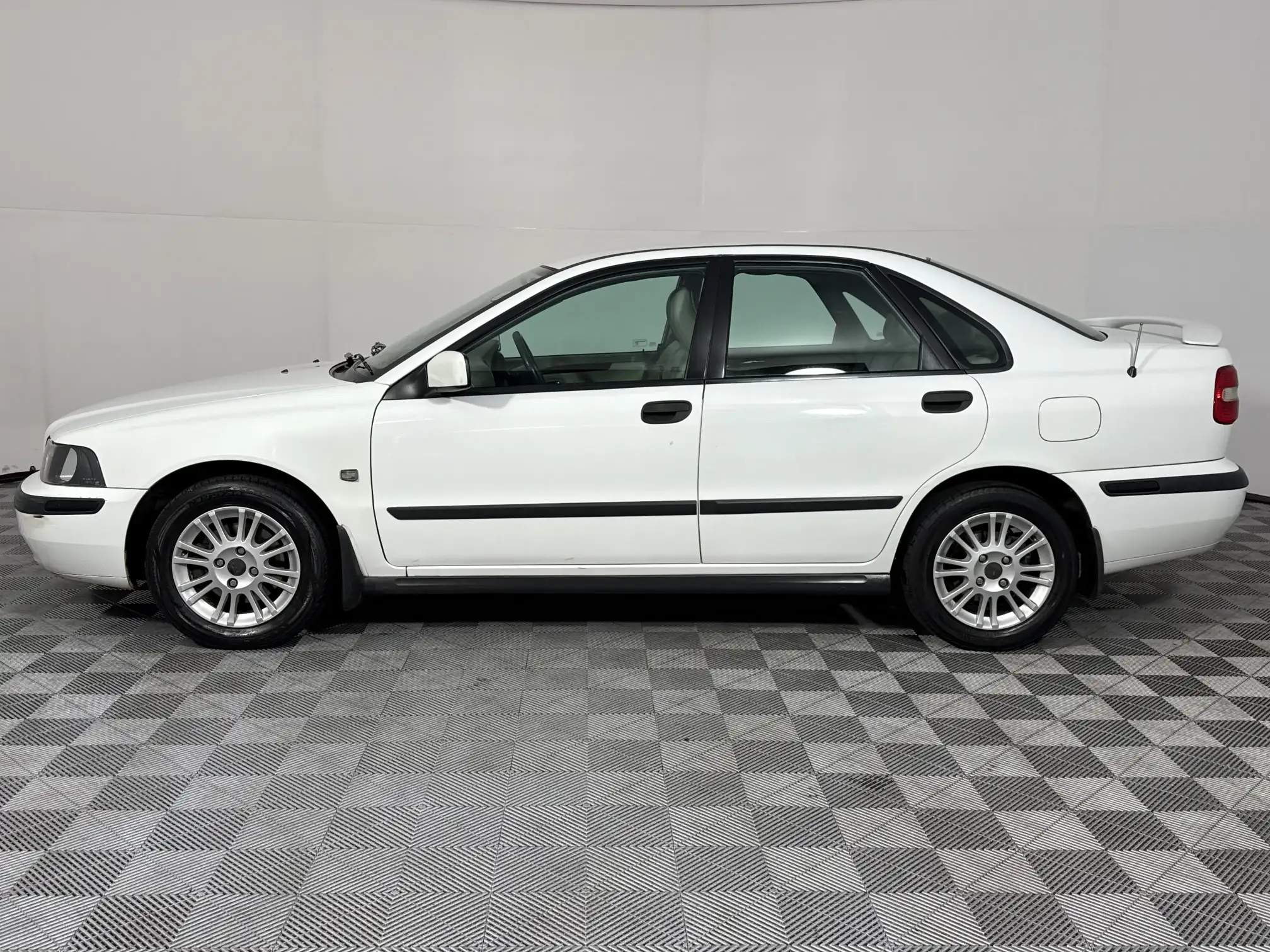 Volvo S40