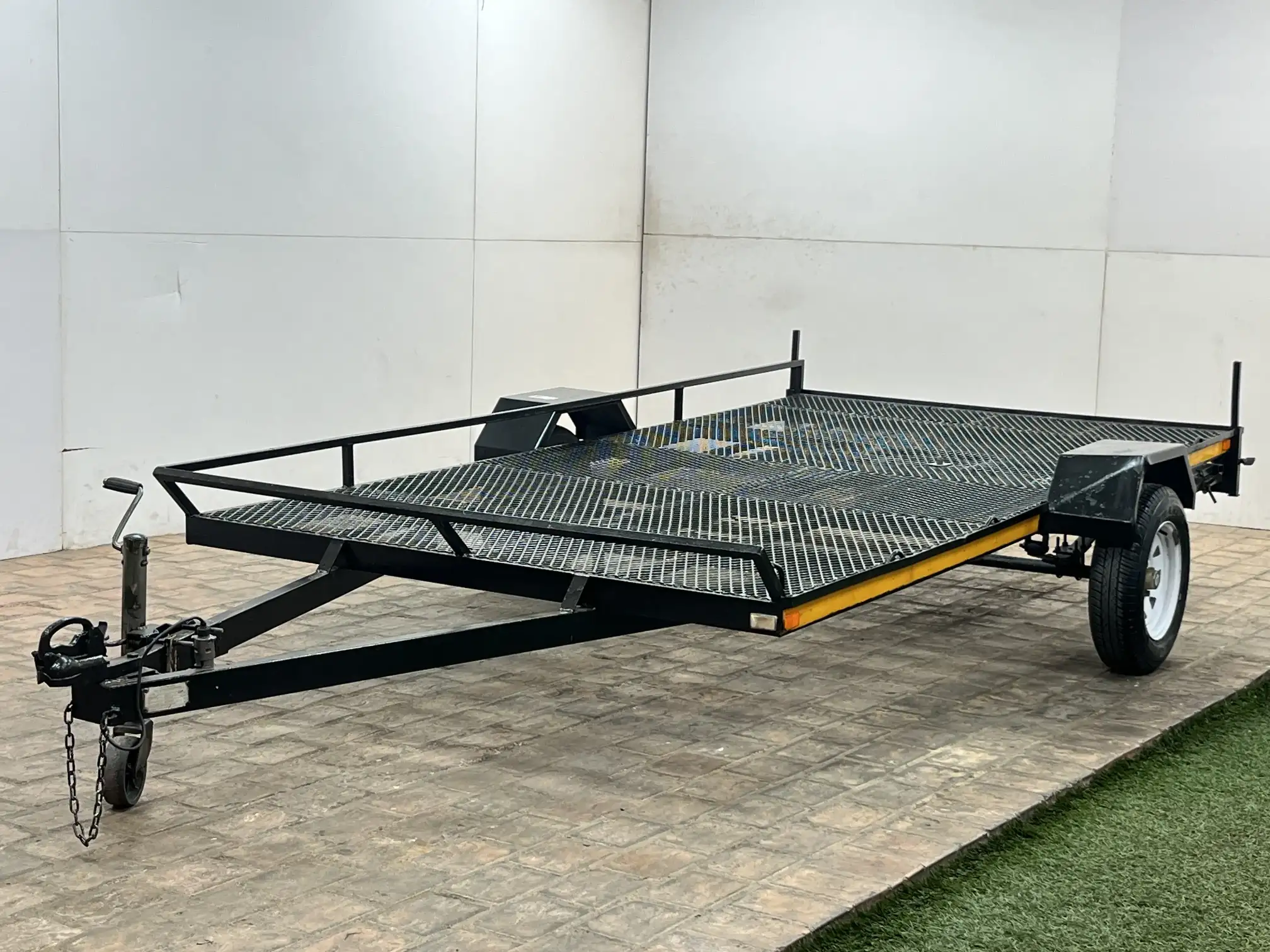 2005 Custom Flatbed