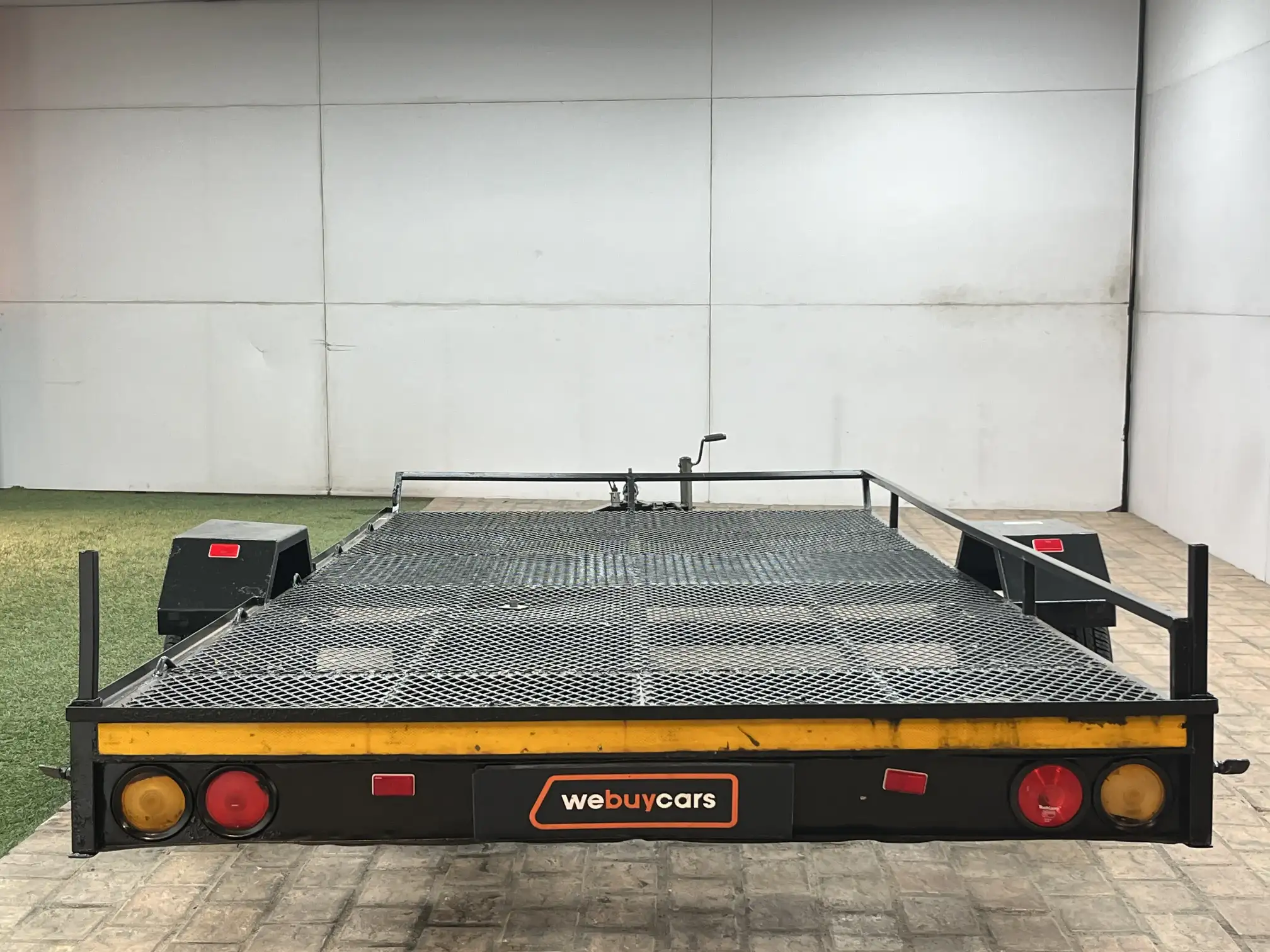 Custom Flatbed