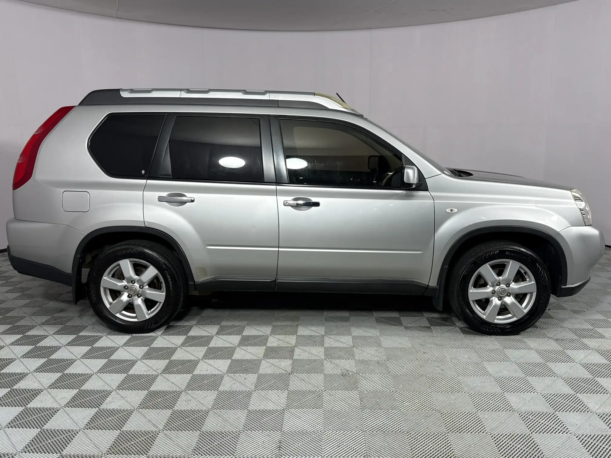 Nissan X Trail