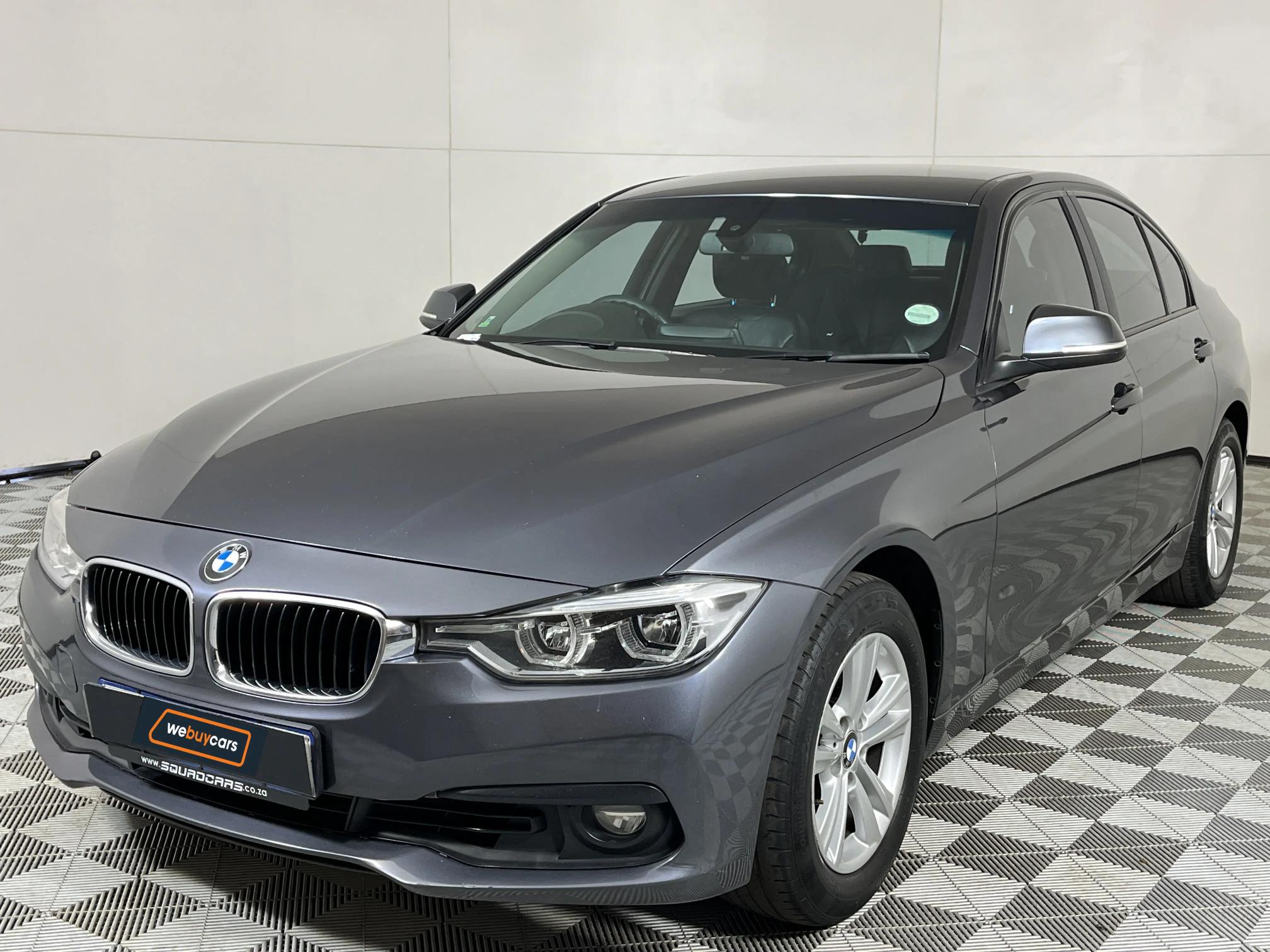 BMW 320i (F30) Auto