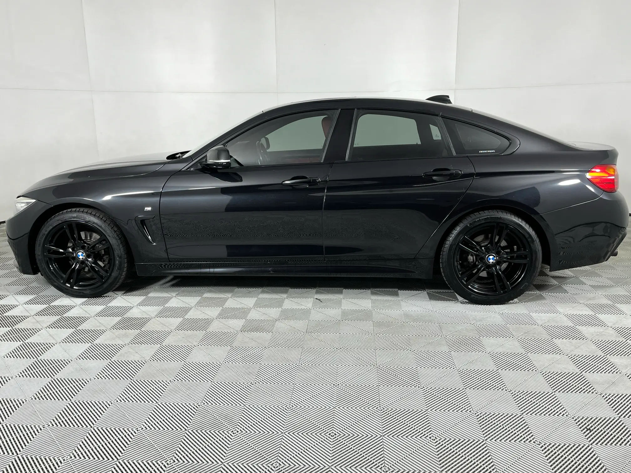 Used 2015 BMW 4 Series Gran Coupe 420i Gran Coupe M Sport Auto (F36 ...