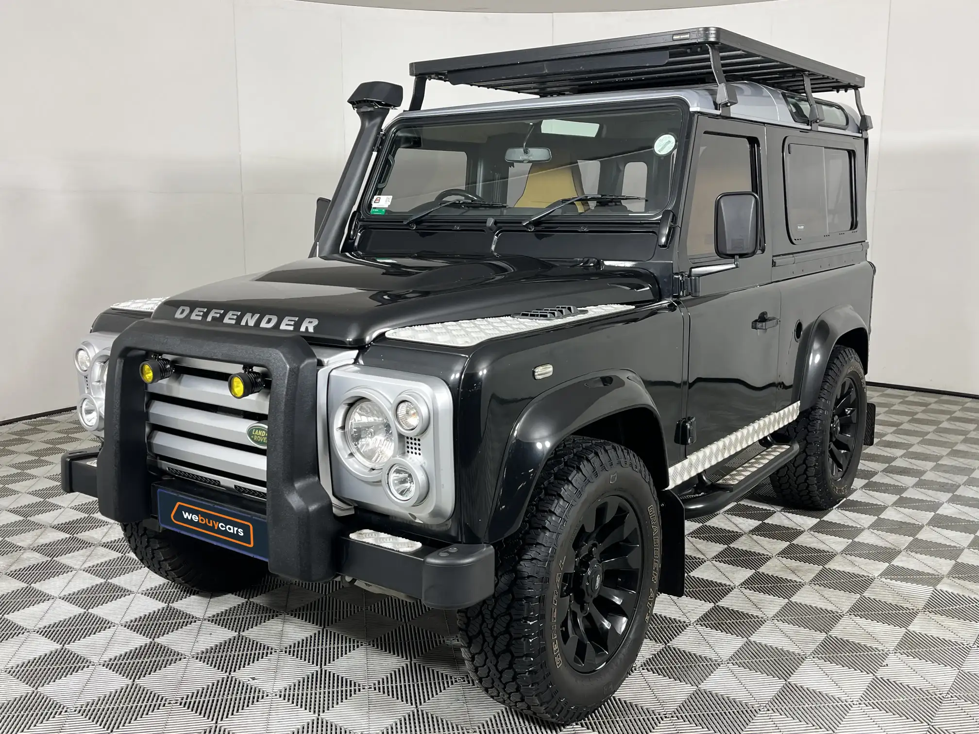 2015 Land Rover Defender 90