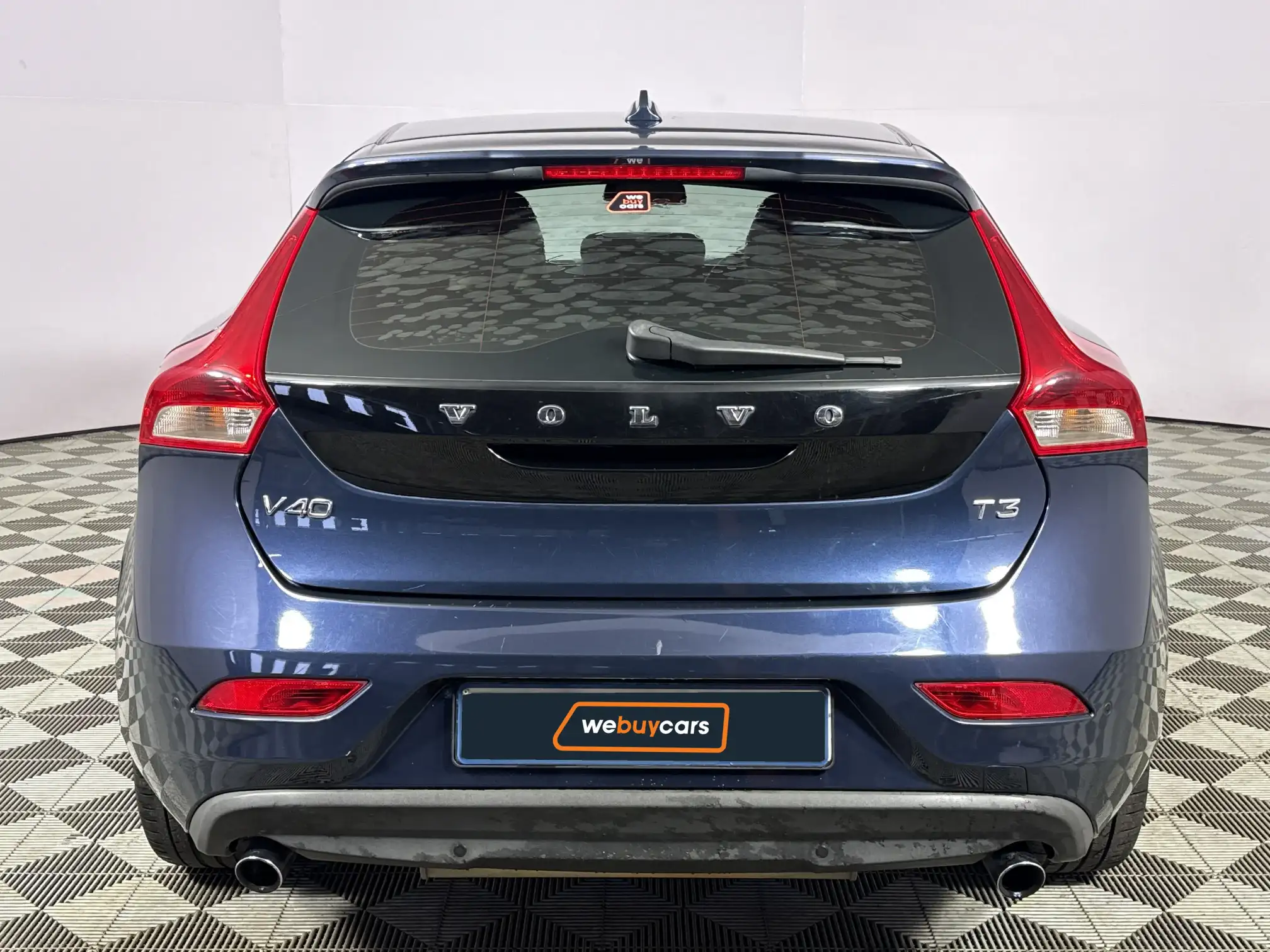 Volvo V40