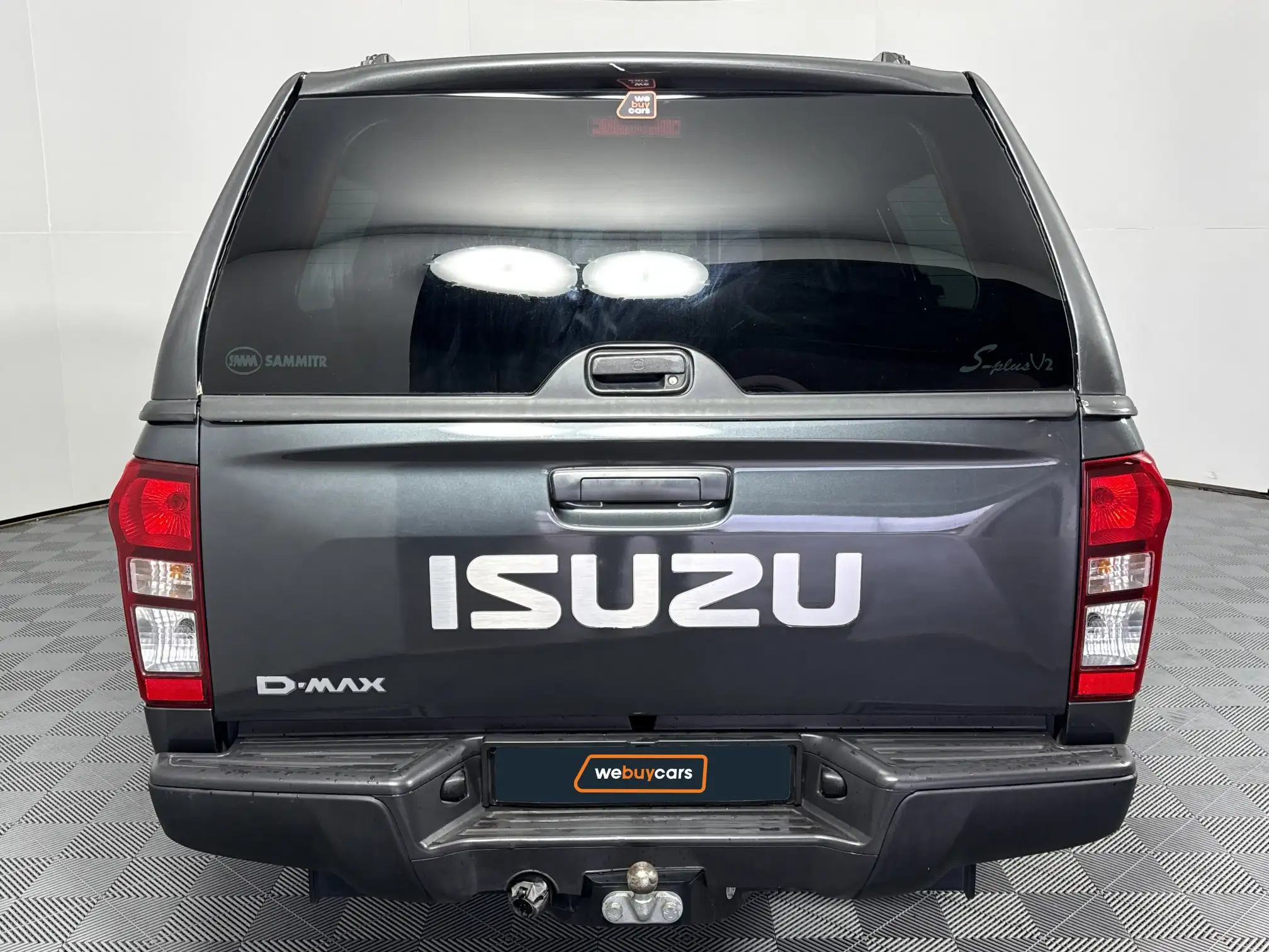 Isuzu D-MAX