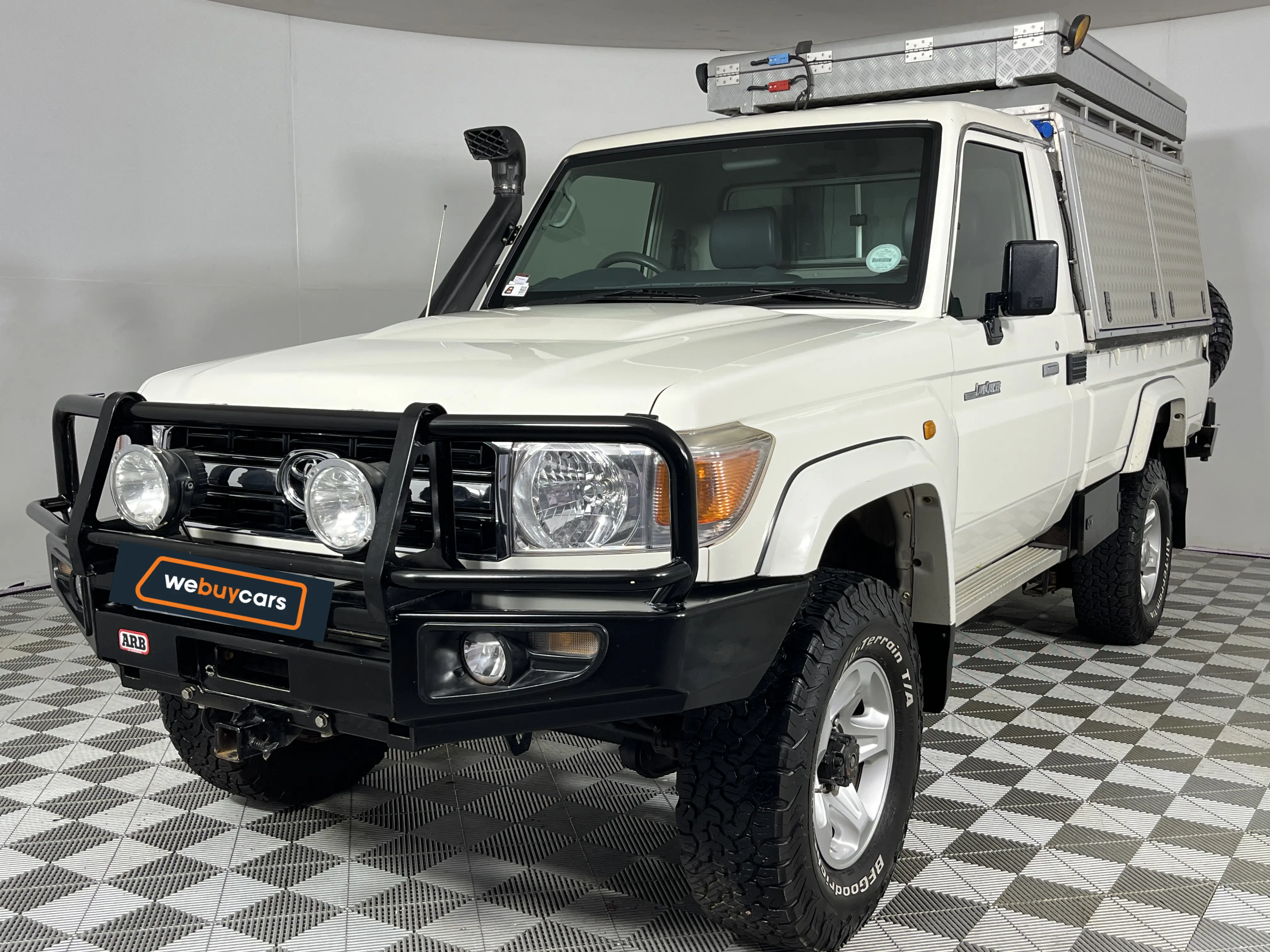 2013 Toyota Land Cruiser 79 4.0p Pick Up Single Cab