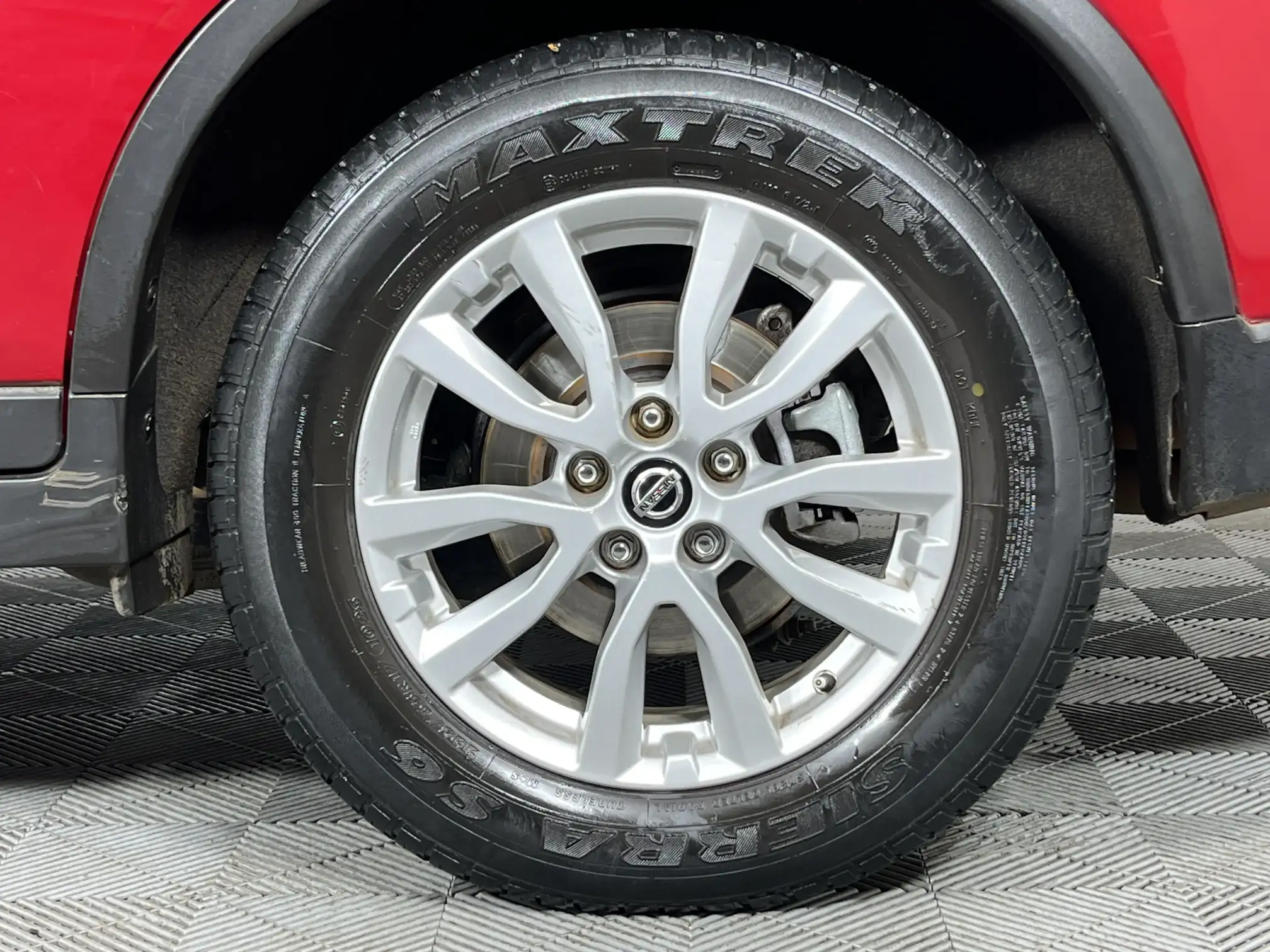 Nissan X Trail