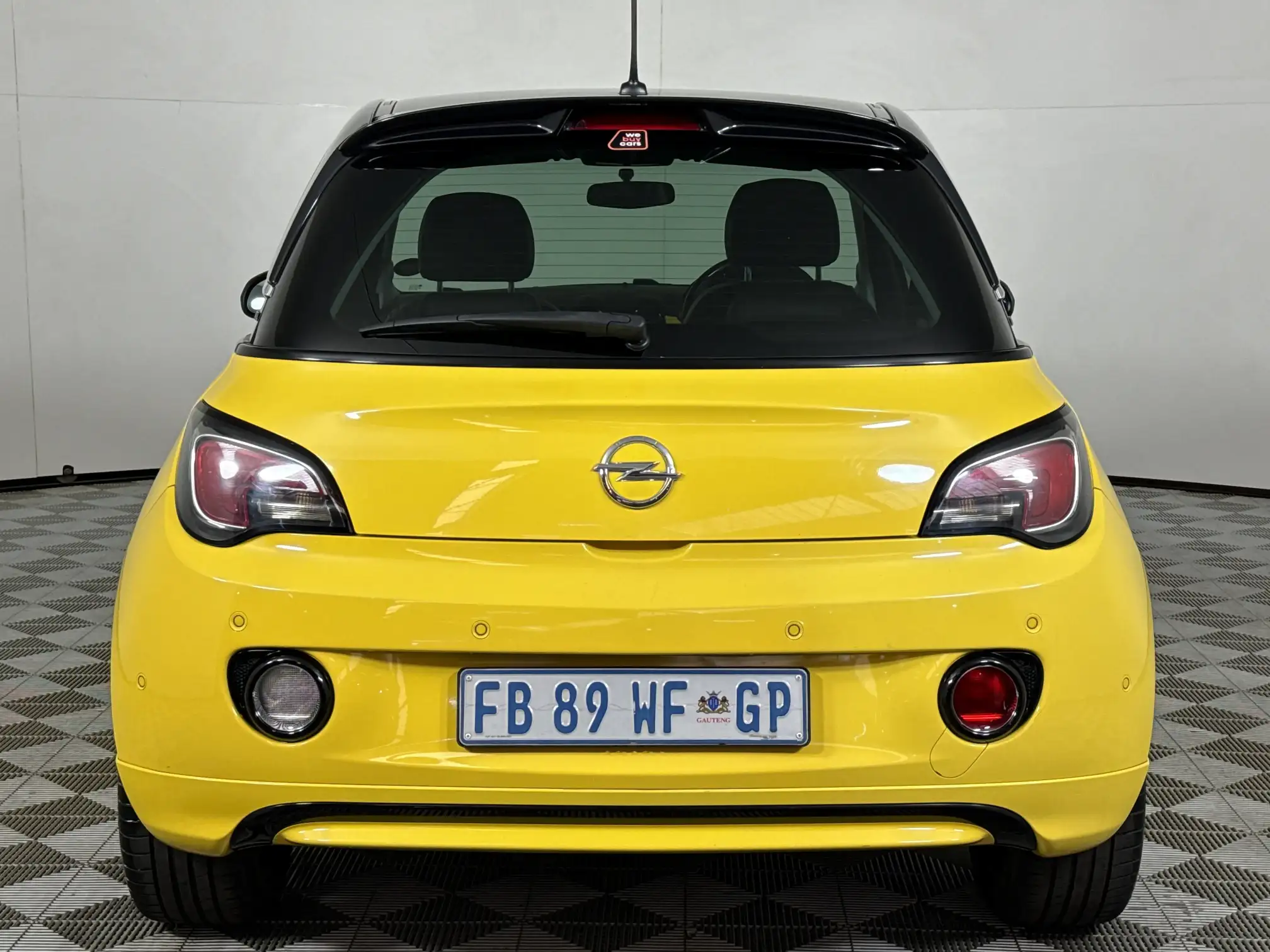 Opel Adam