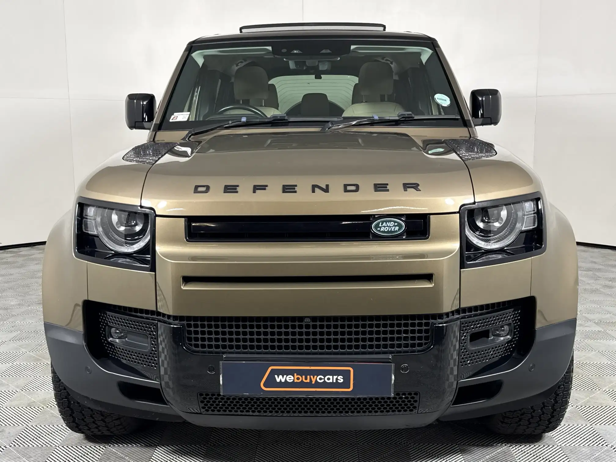 Land Rover Defender 110