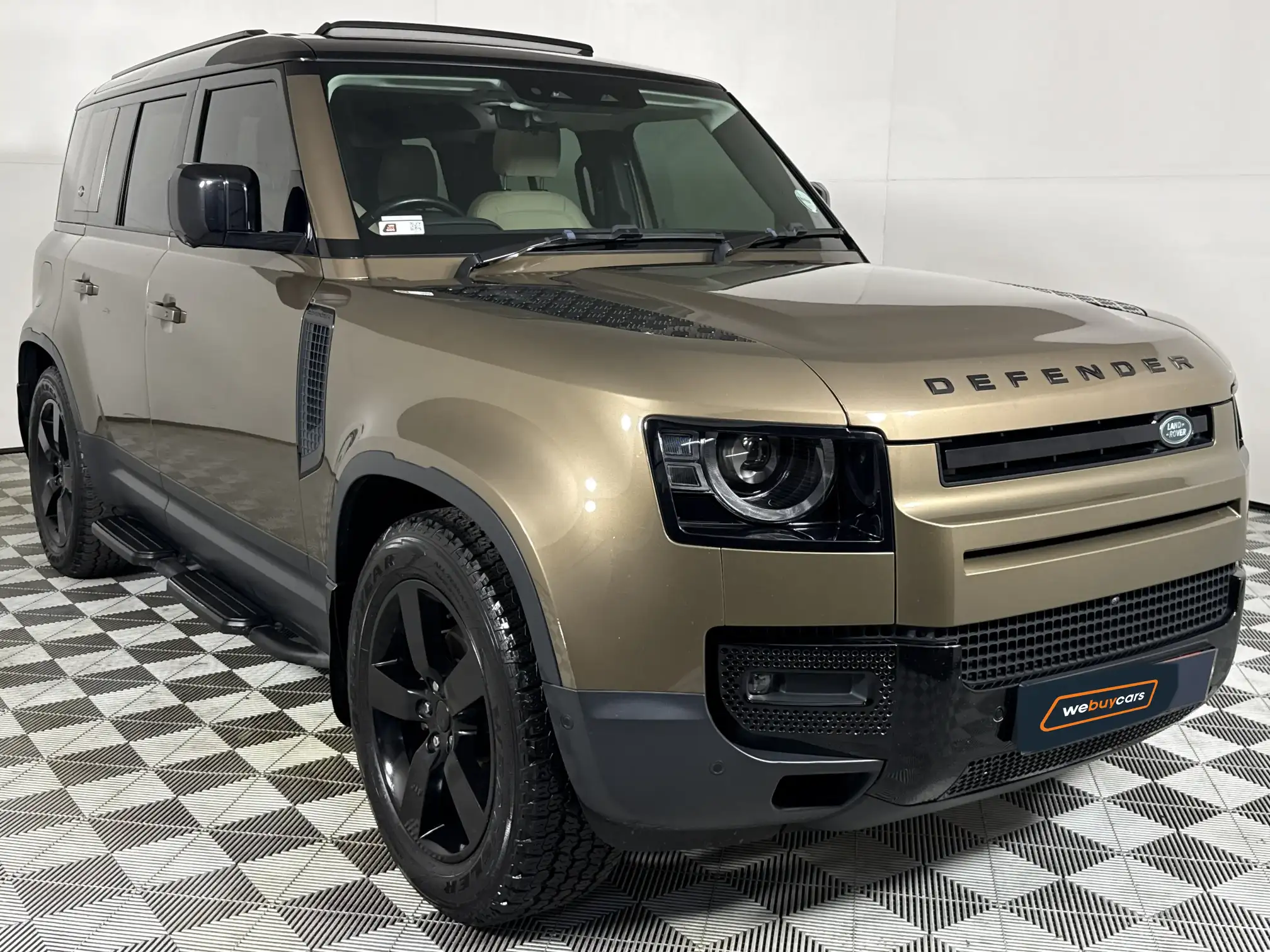 Land Rover Defender 110