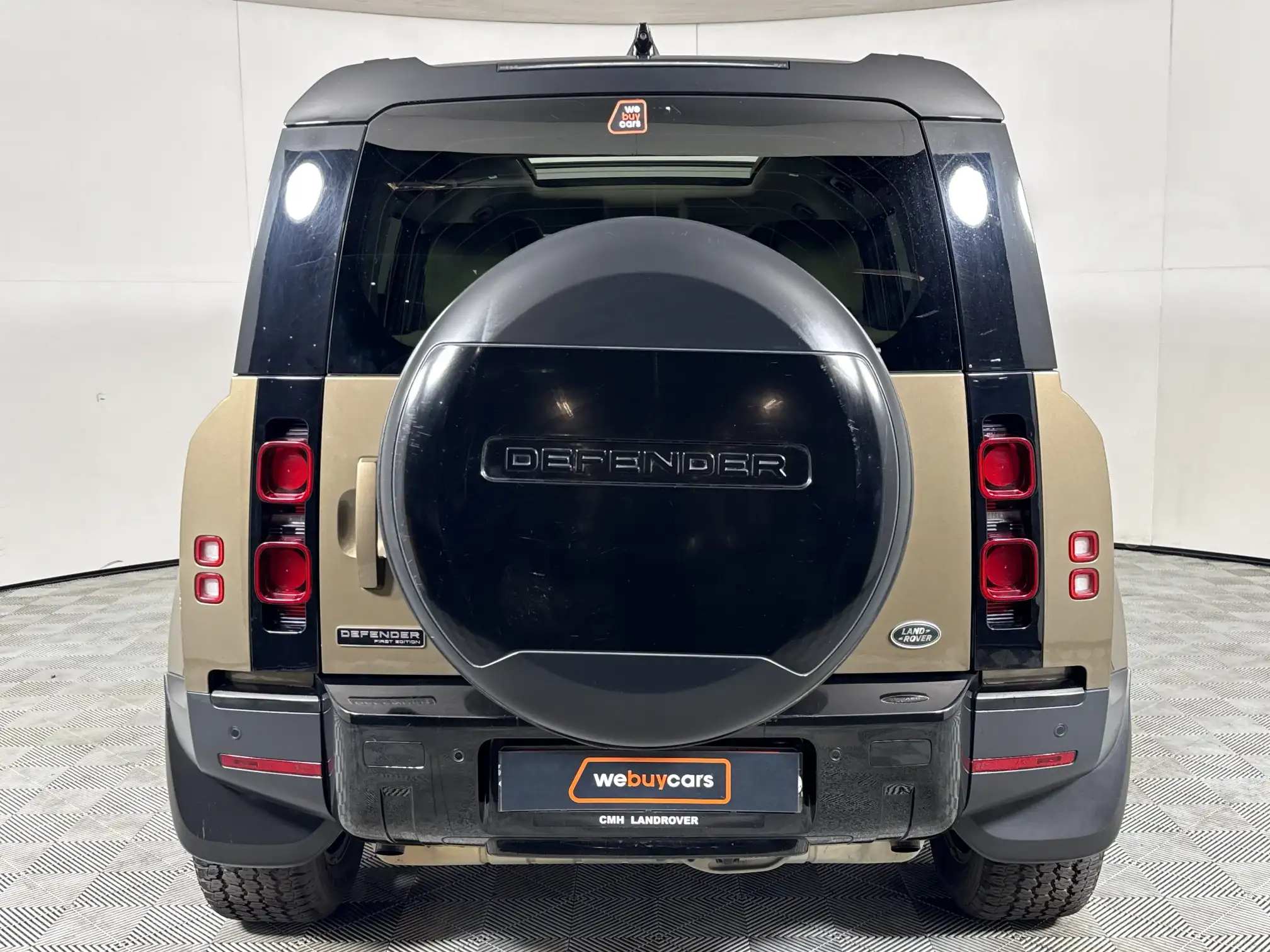 Land Rover Defender 110