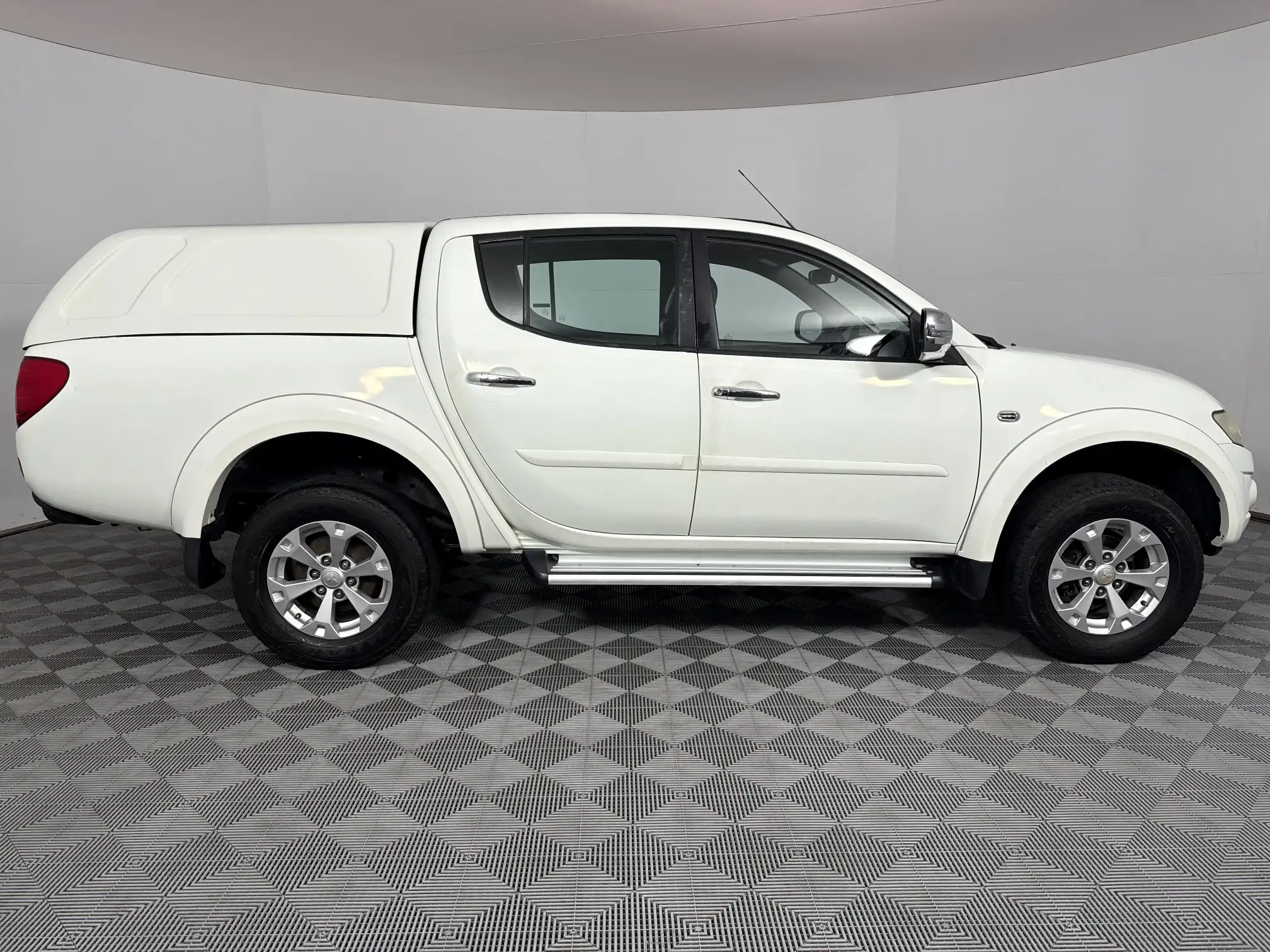 Mitsubishi Triton