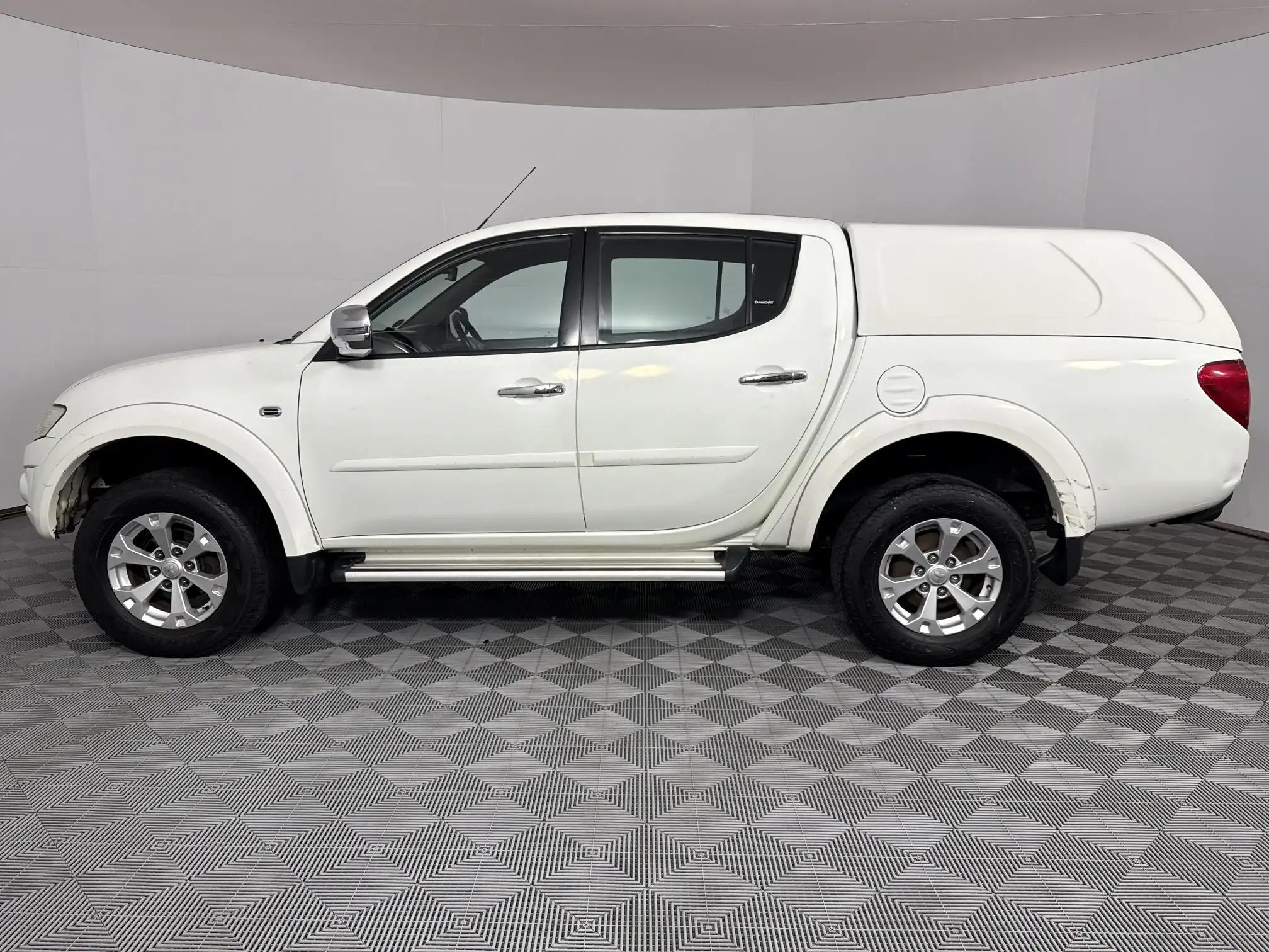 Mitsubishi Triton