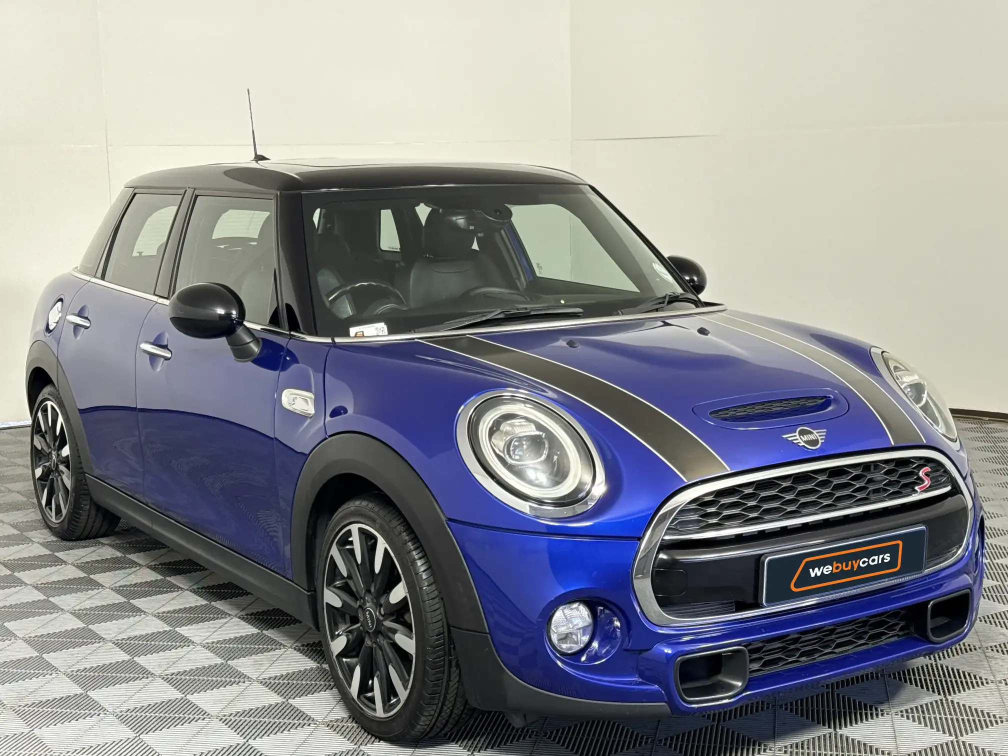 Mini Cooper 5DR