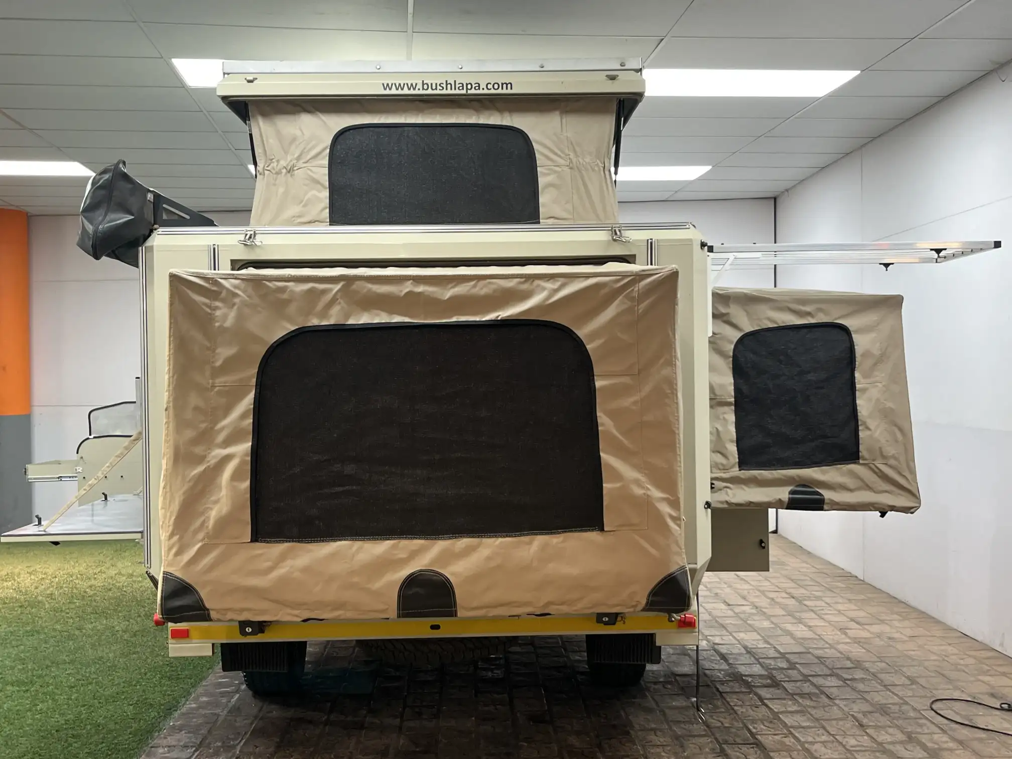 Bush Lapa Ratel 6
