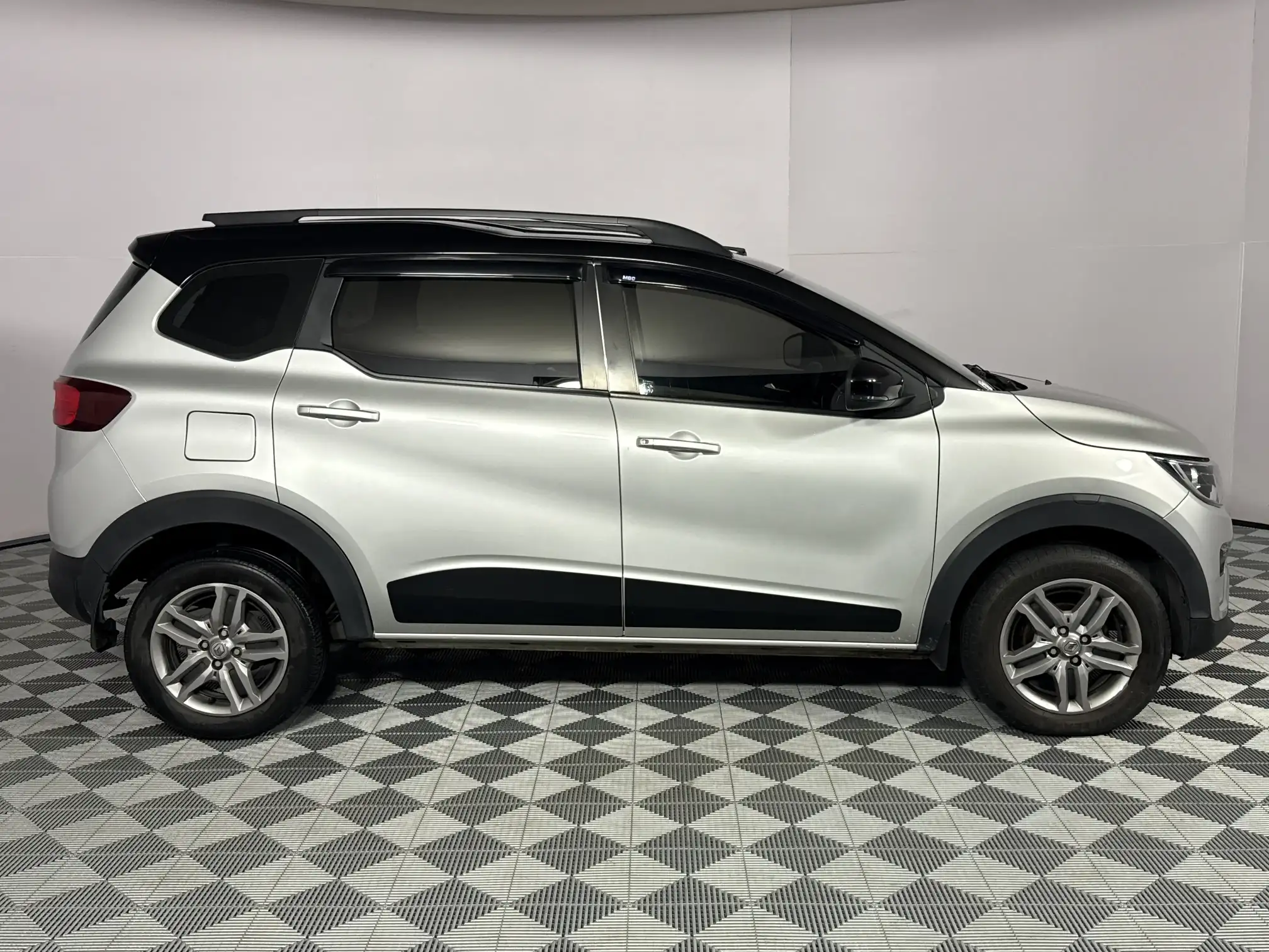 Renault Triber
