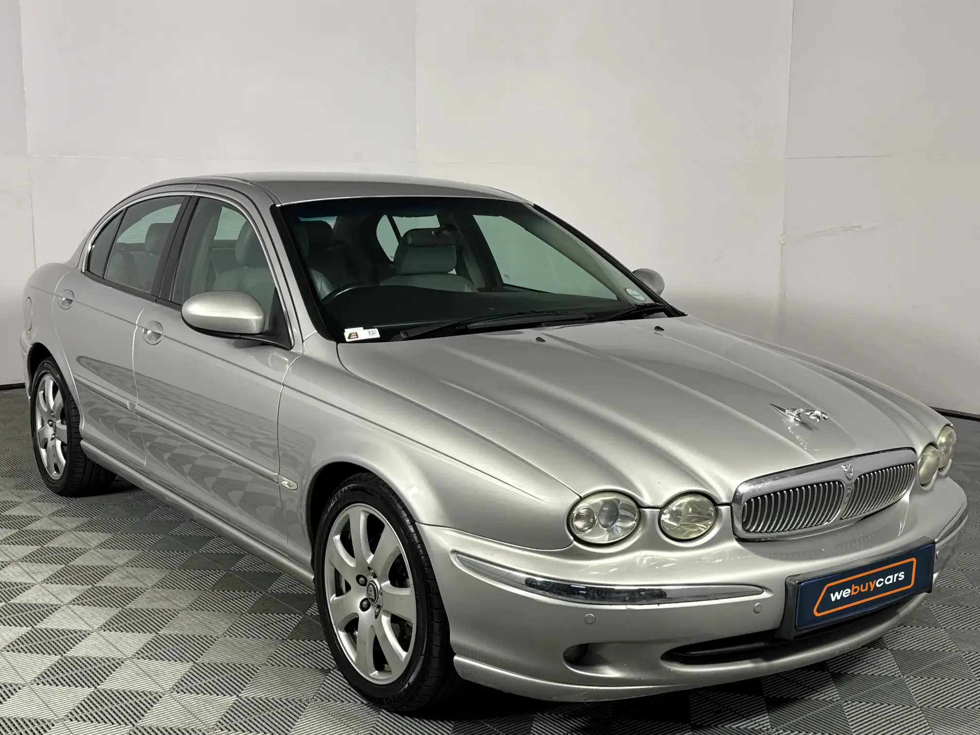 Jaguar X-Type