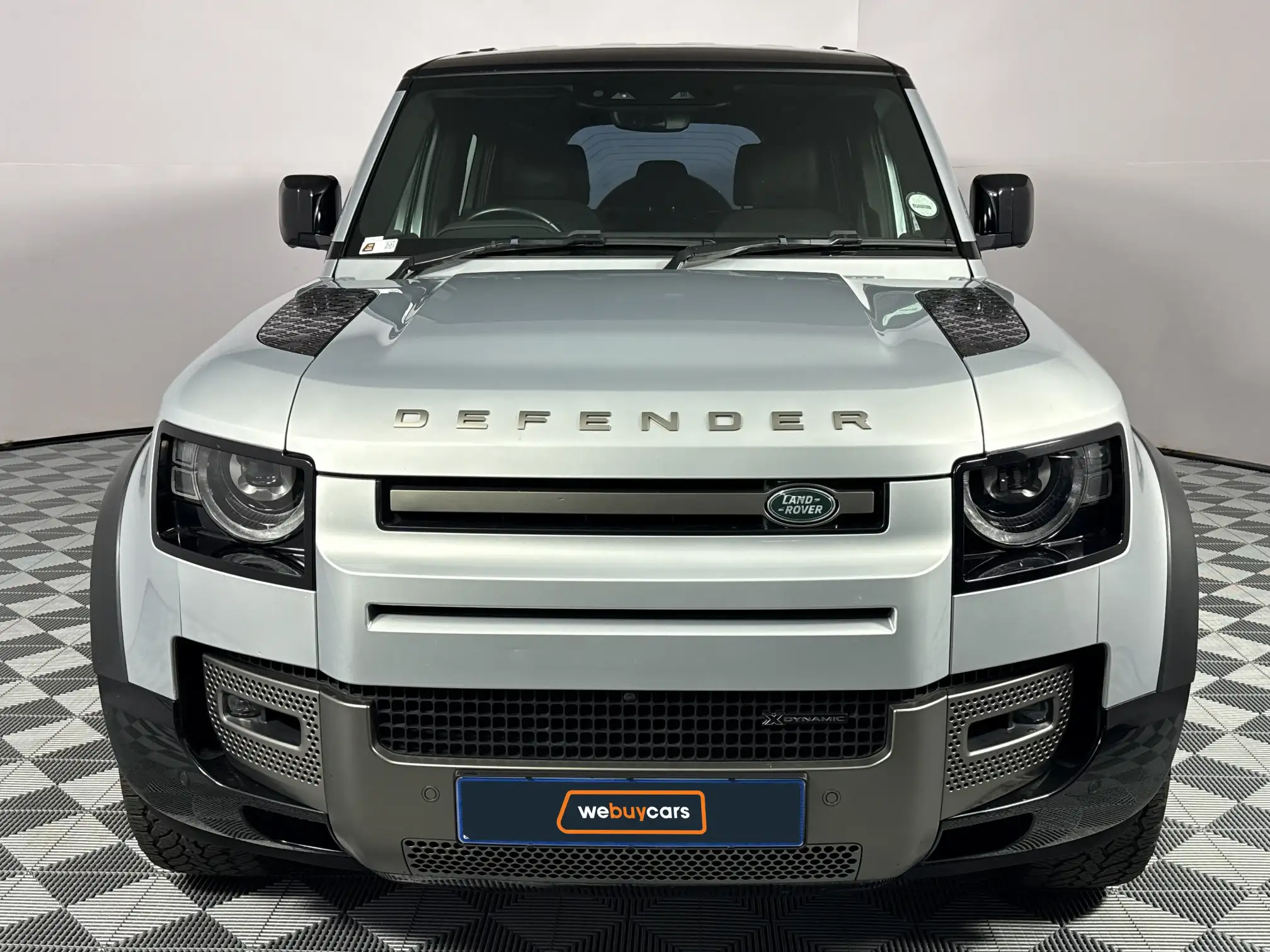 Land Rover Defender 110