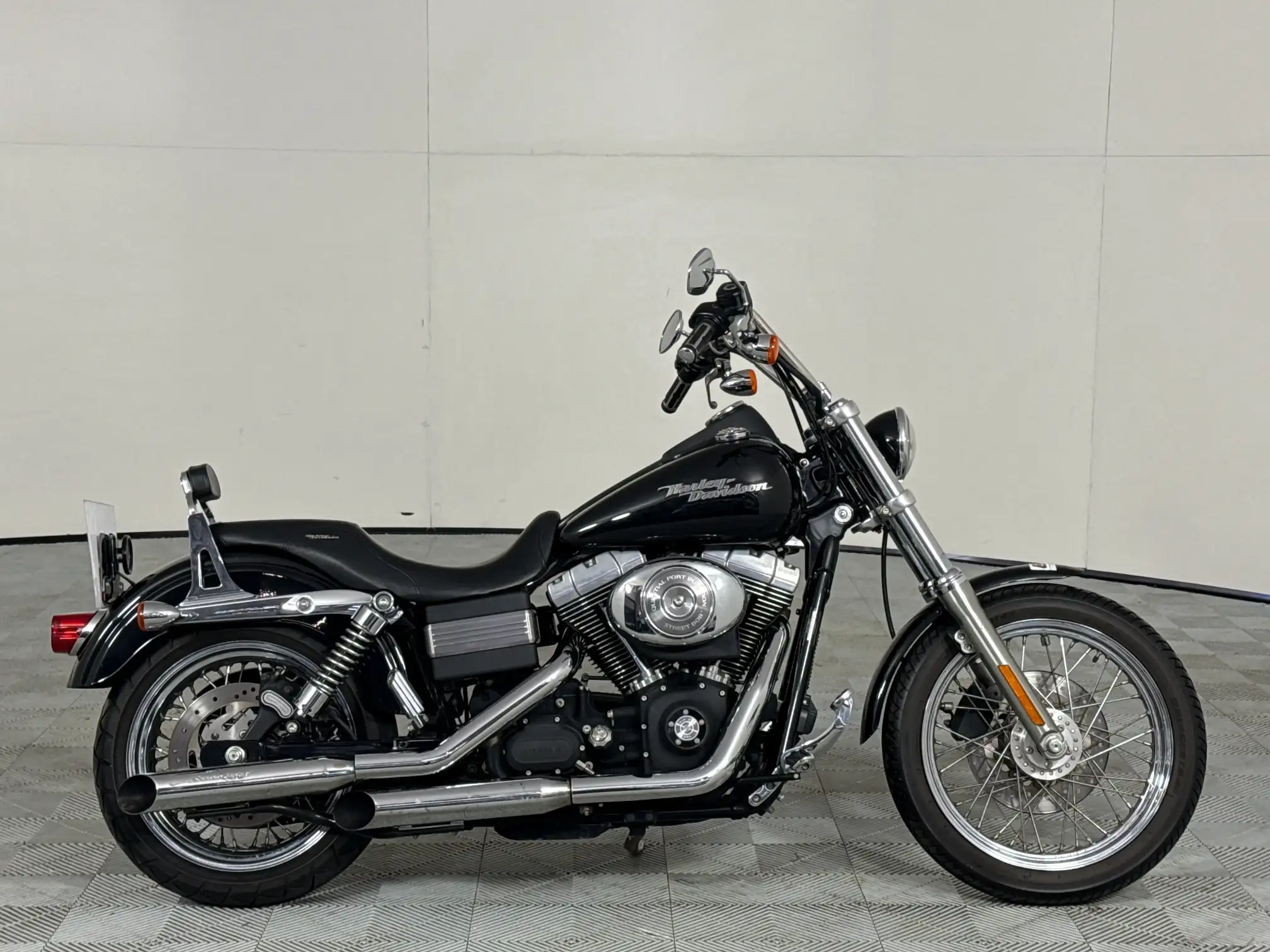 2005 Harley Davidson Dyna