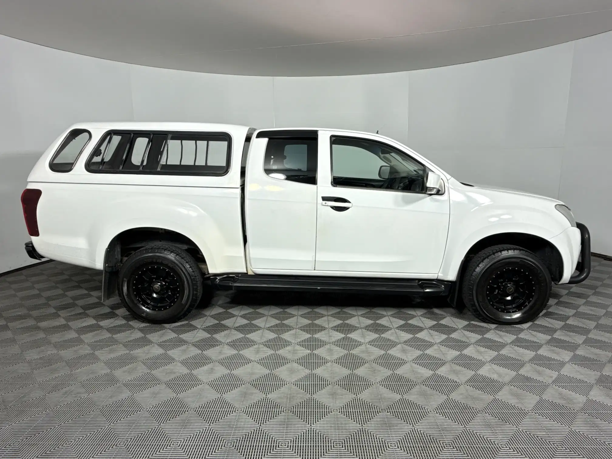 Isuzu KB