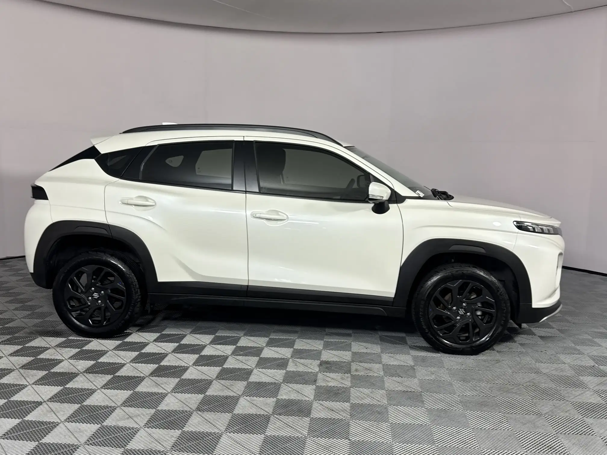 Suzuki Fronx