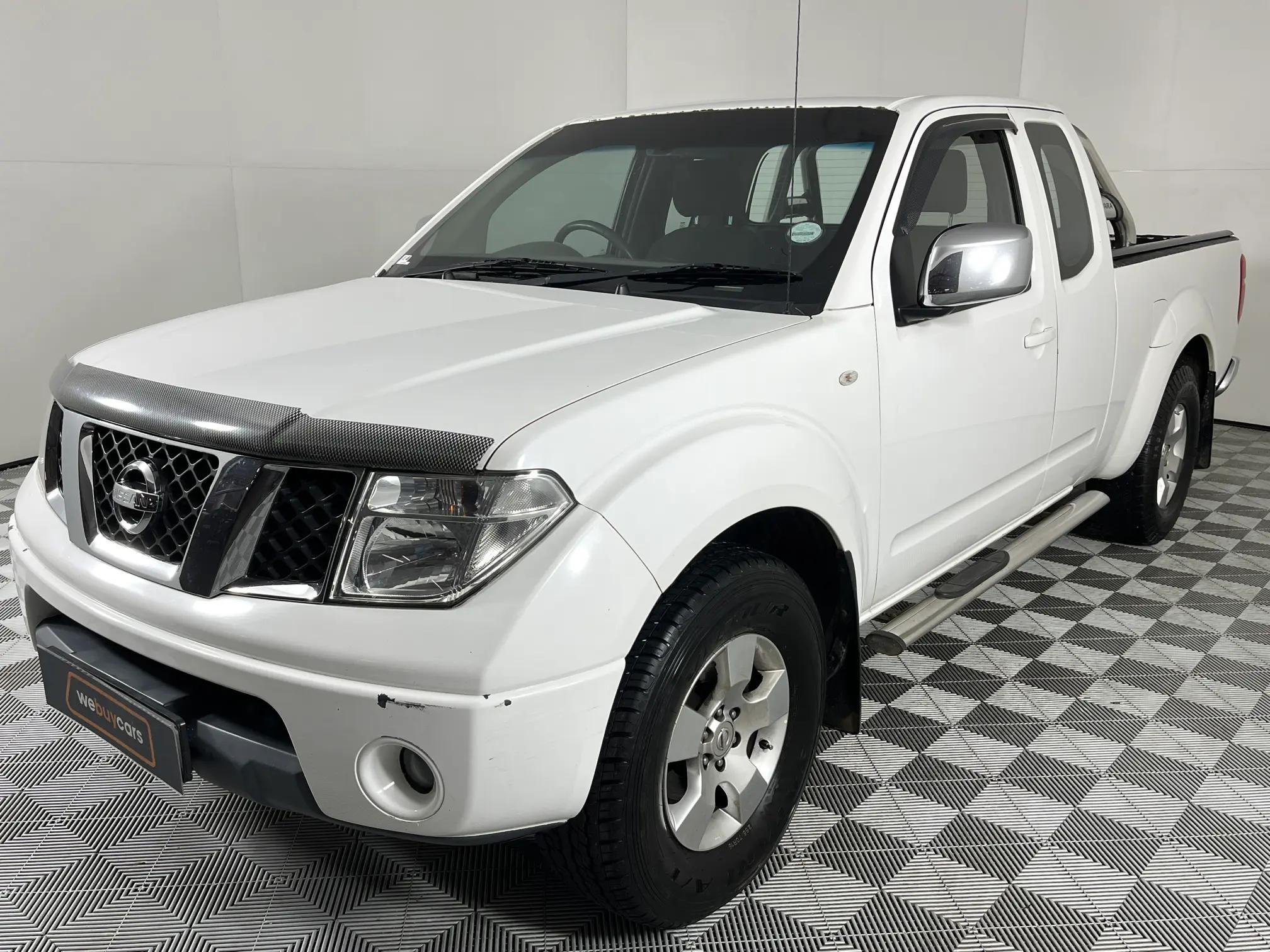 Nissan Navara 2.5 dCi King Cab XE for sale - R 150 900 | Carfind.co.za