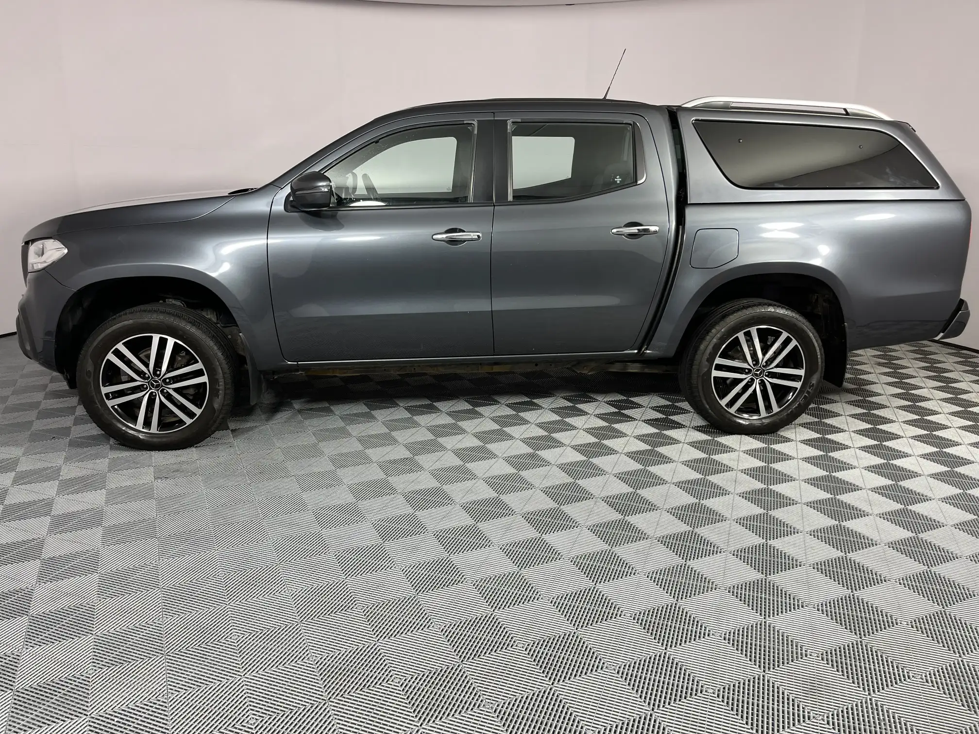 Mercedes-Benz X-Class