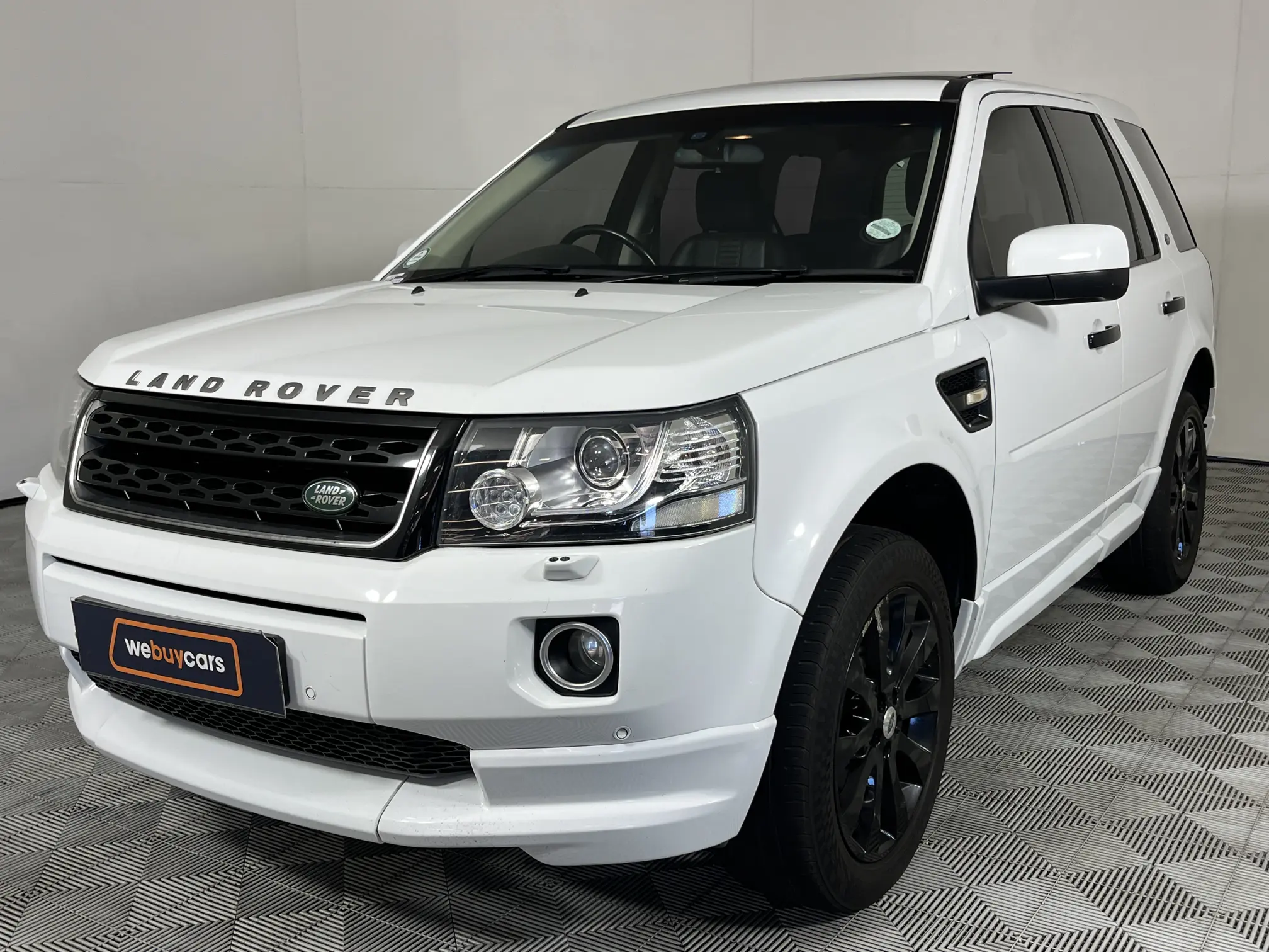 2014 Land Rover Freelander II 2.0 SI4 Dynamic Auto