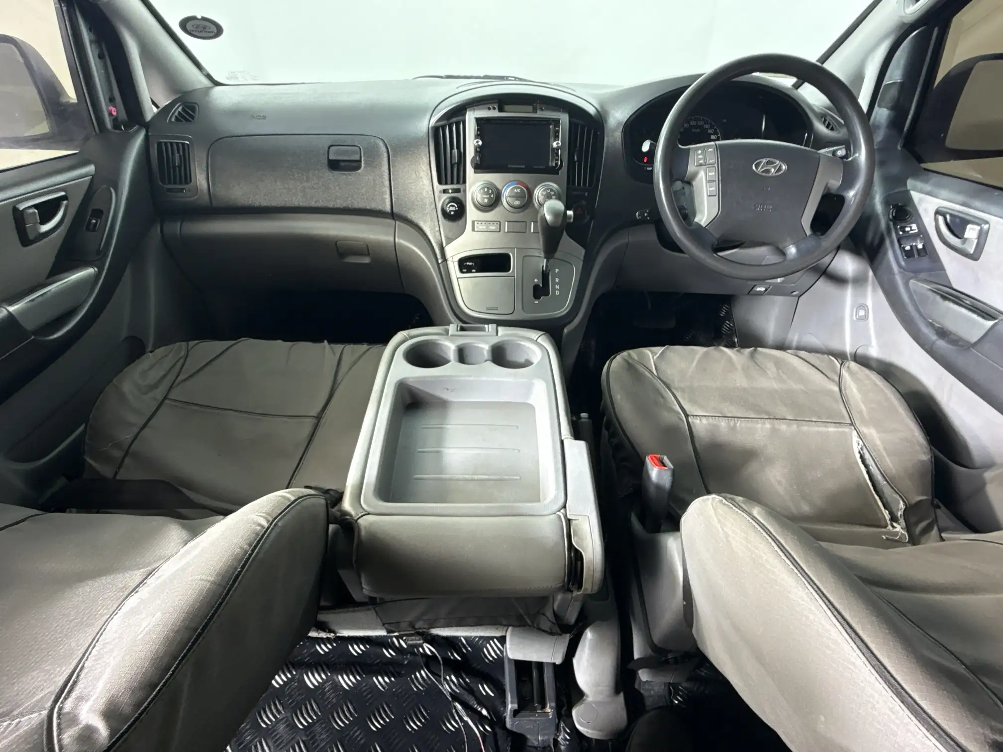 Hyundai H-1