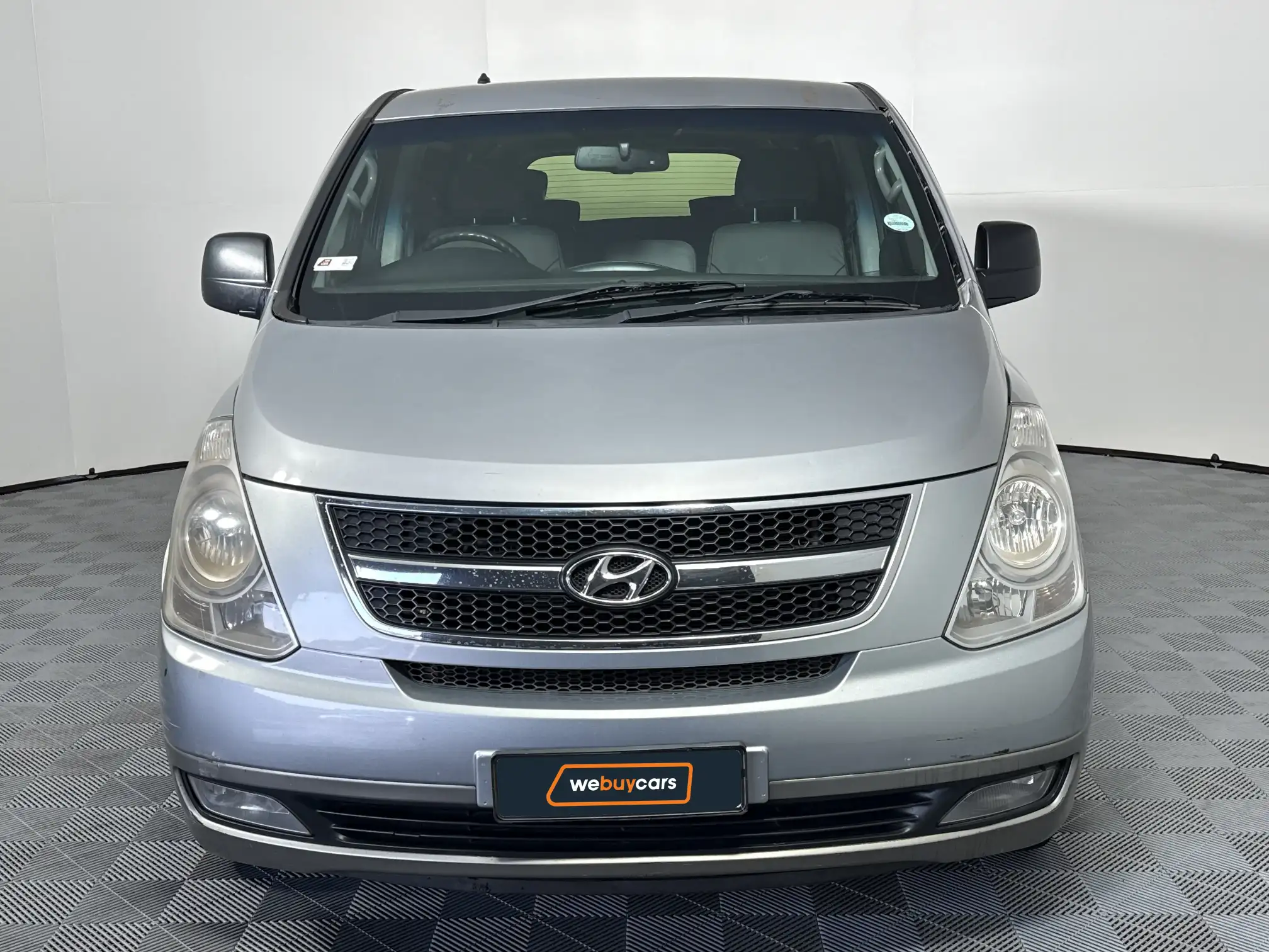 Hyundai H-1